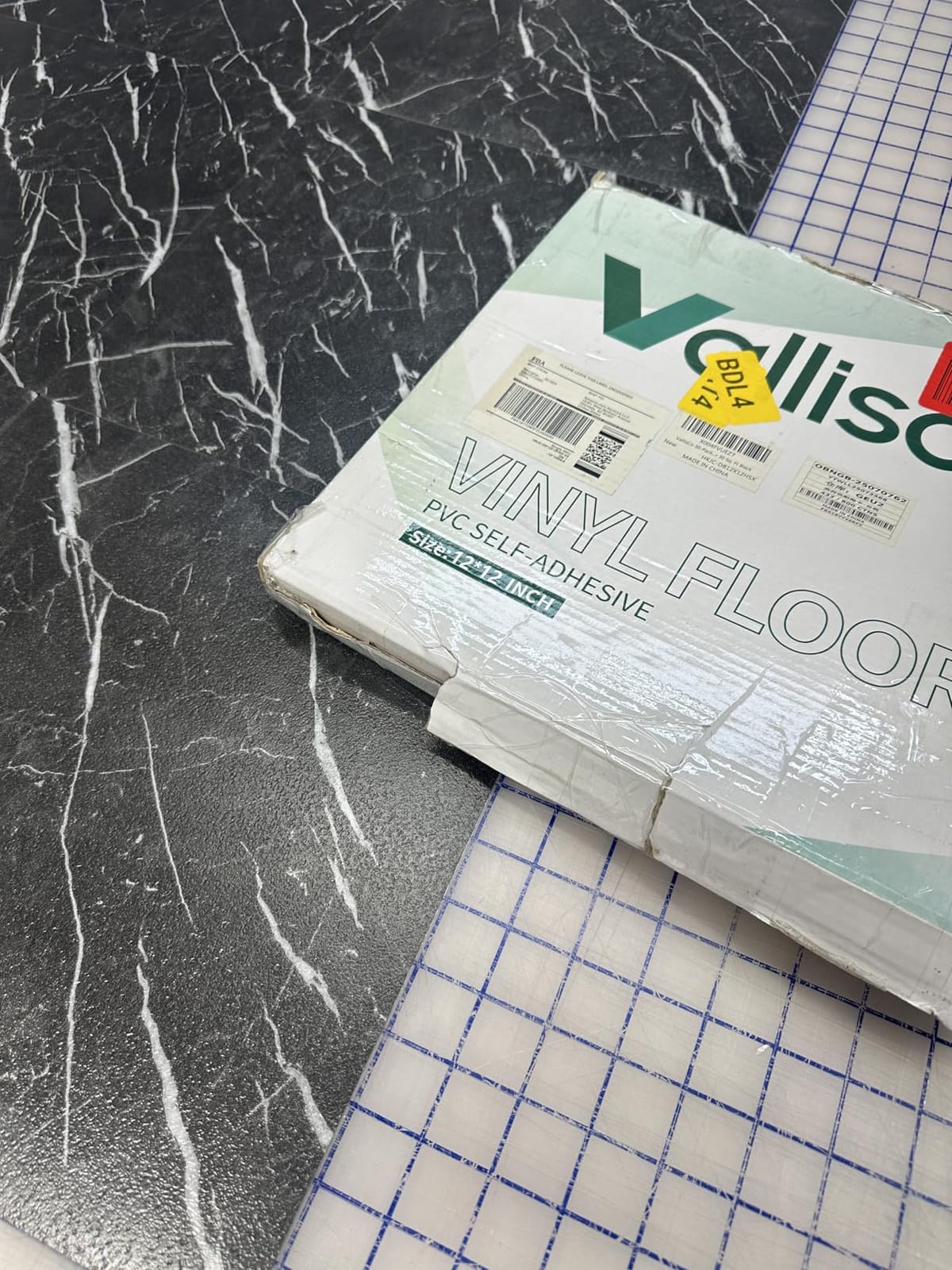 VallisCo 30-Piece Peel and Stick Floor Tiles, Black customer photo 2