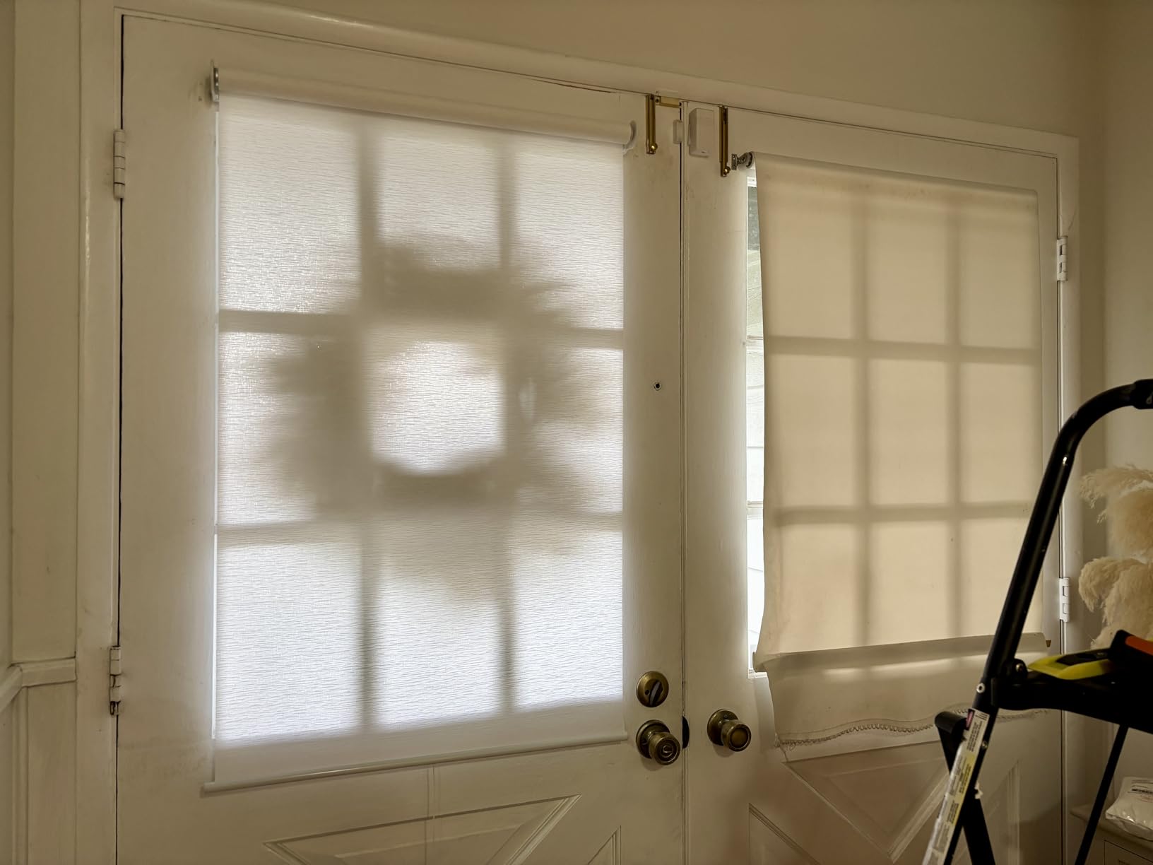 CHICOLOGY Cordless Roller Shade for Indoor Windows, Chalk White, 48x72 | Durable woven fabric, cordless lift, screw-mount metal brackets, low-profile design, pull down, true to size, spot clean only customer photo 2