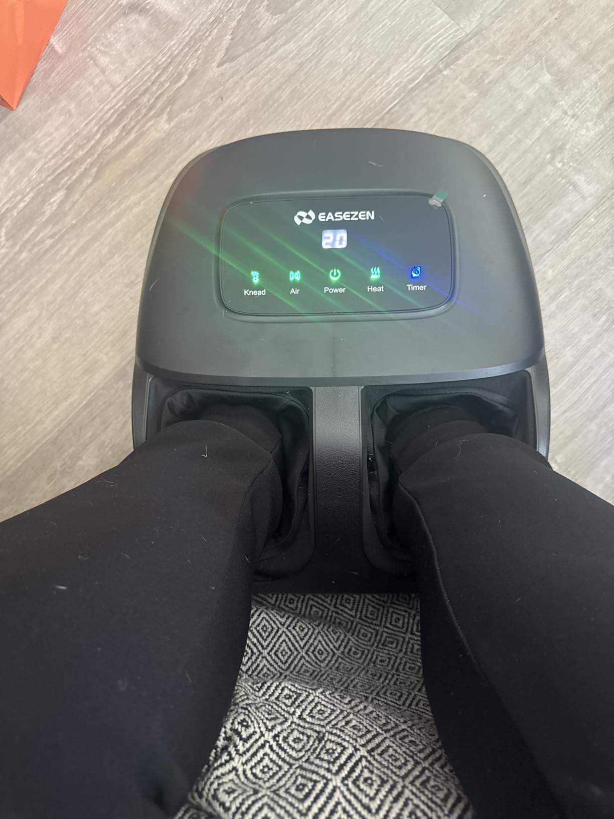 EaseZen Foot Massager Machine with Heat, Shiatsu Foot Massager with Remote, 2026 Upgraded Deep Kneading, for Plantar Fasciitis, Neuropathy, Birthday Gifts for Women Mom Men Dad, Up to Foot Size 14 customer photo 1