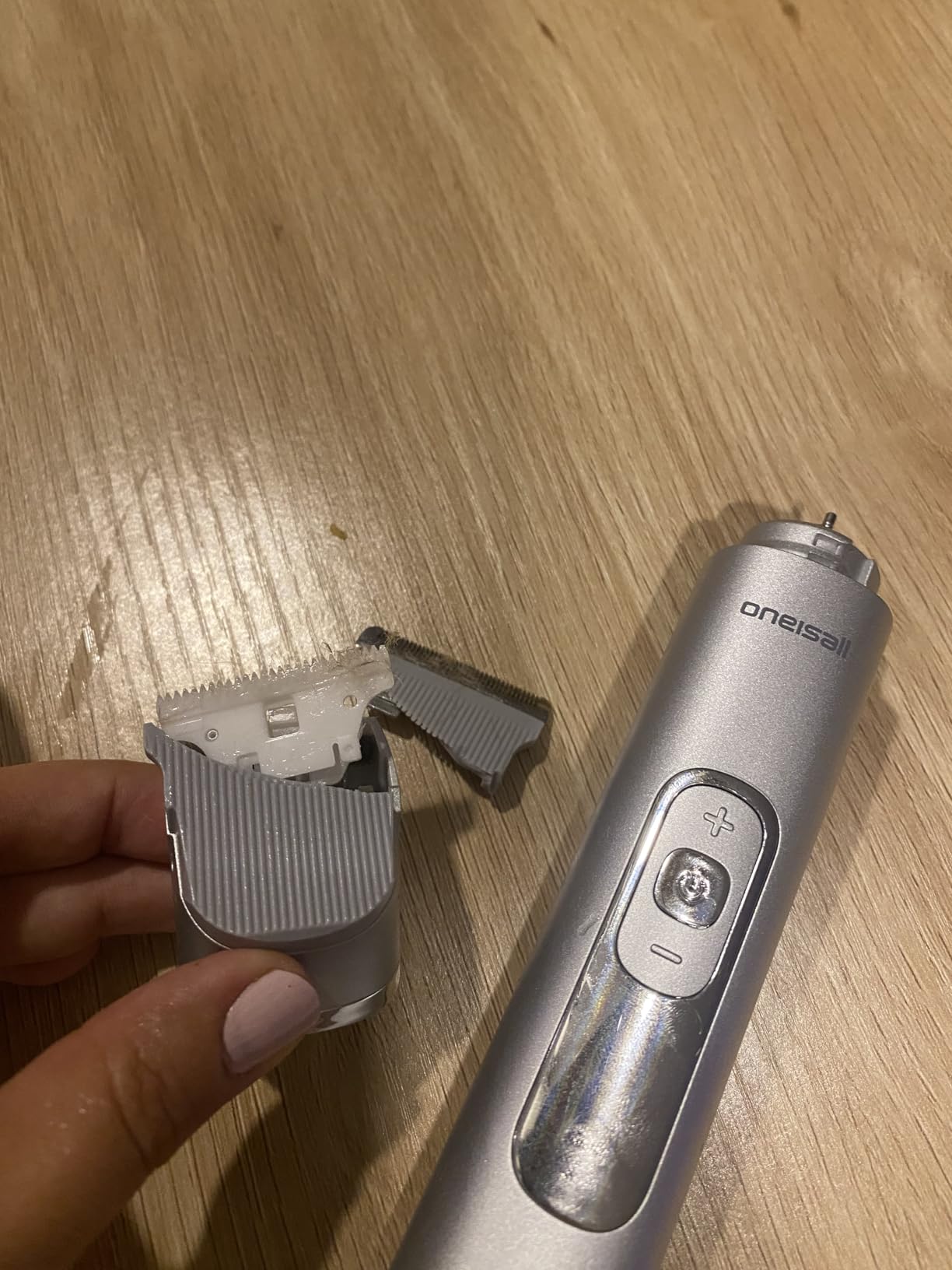 oneisall 4 in 1 Dog Grooming Kit with LCD Display | Paw Hair Trimmer & Nail Grinder customer photo 2