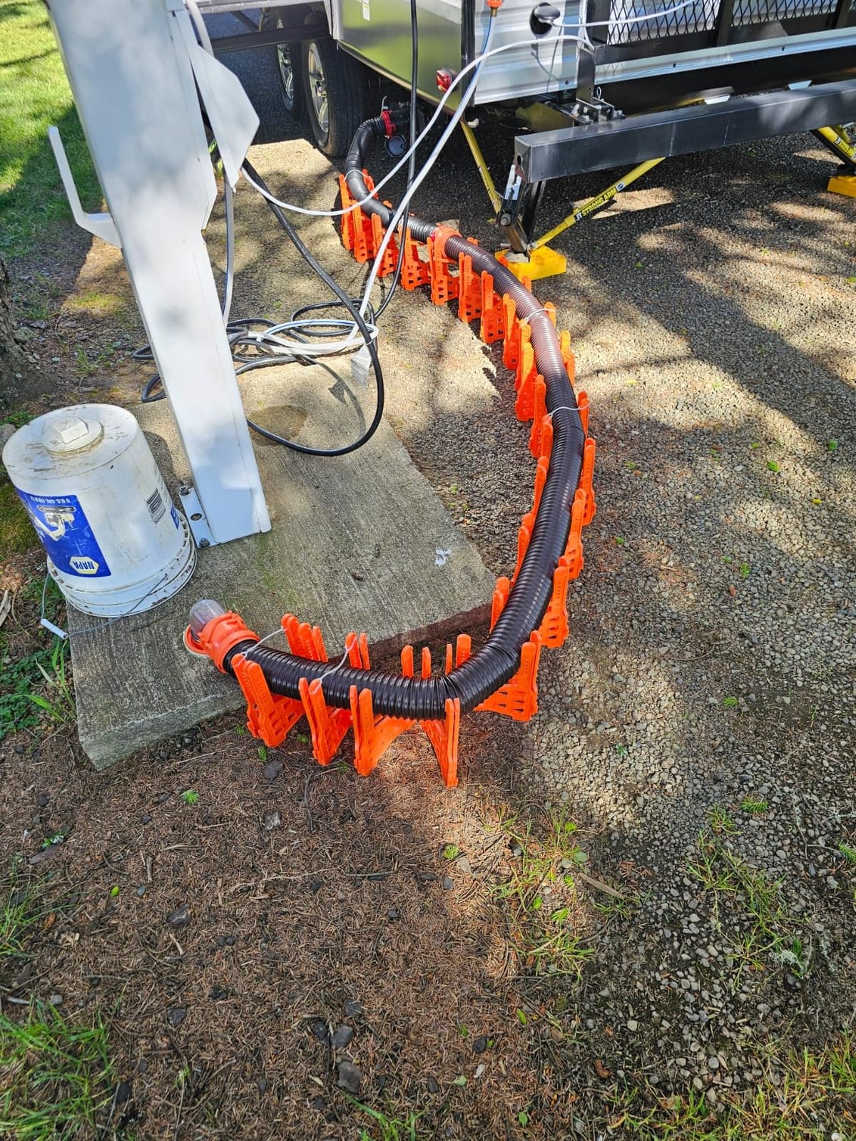 WELLUCK RV Sewer Hose Support 20FT, Blaze Orange RV Sewer Support with Adjustable Height Design, Secure Rubber Band and Carry Strap, Quick Setup and Collapse for Campers Travel Trailers and Motorhome customer photo 1