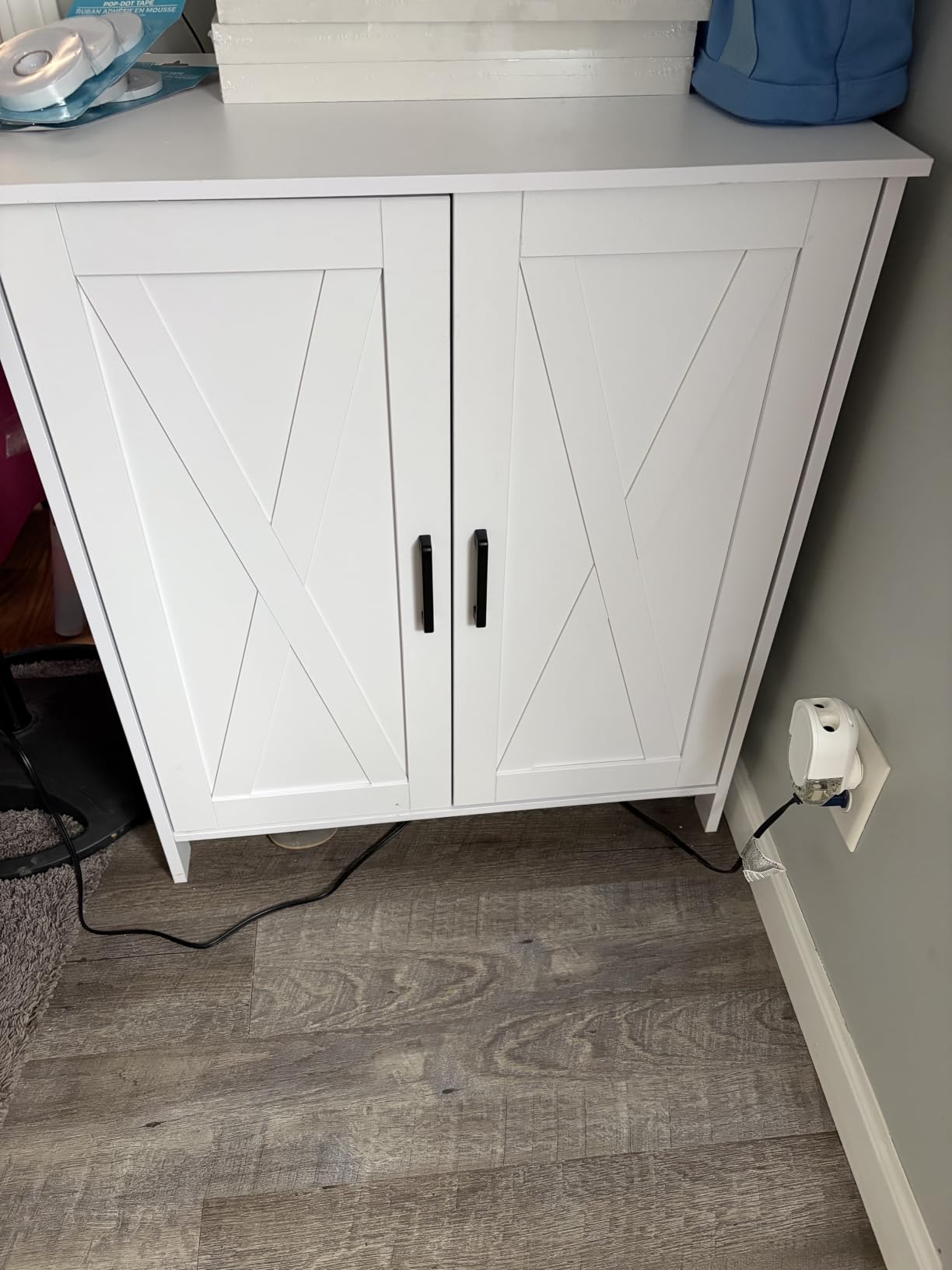 Homleke Farmhouse Shoe Cabinet with 2 Barn Doors & Wood Legs, Tall 4-Tier Shoe Storage Cabinet, 3 Adjustable Shelves, Shoe Rack Organizer, for Entryway, Hallway, Closet, White customer photo 2