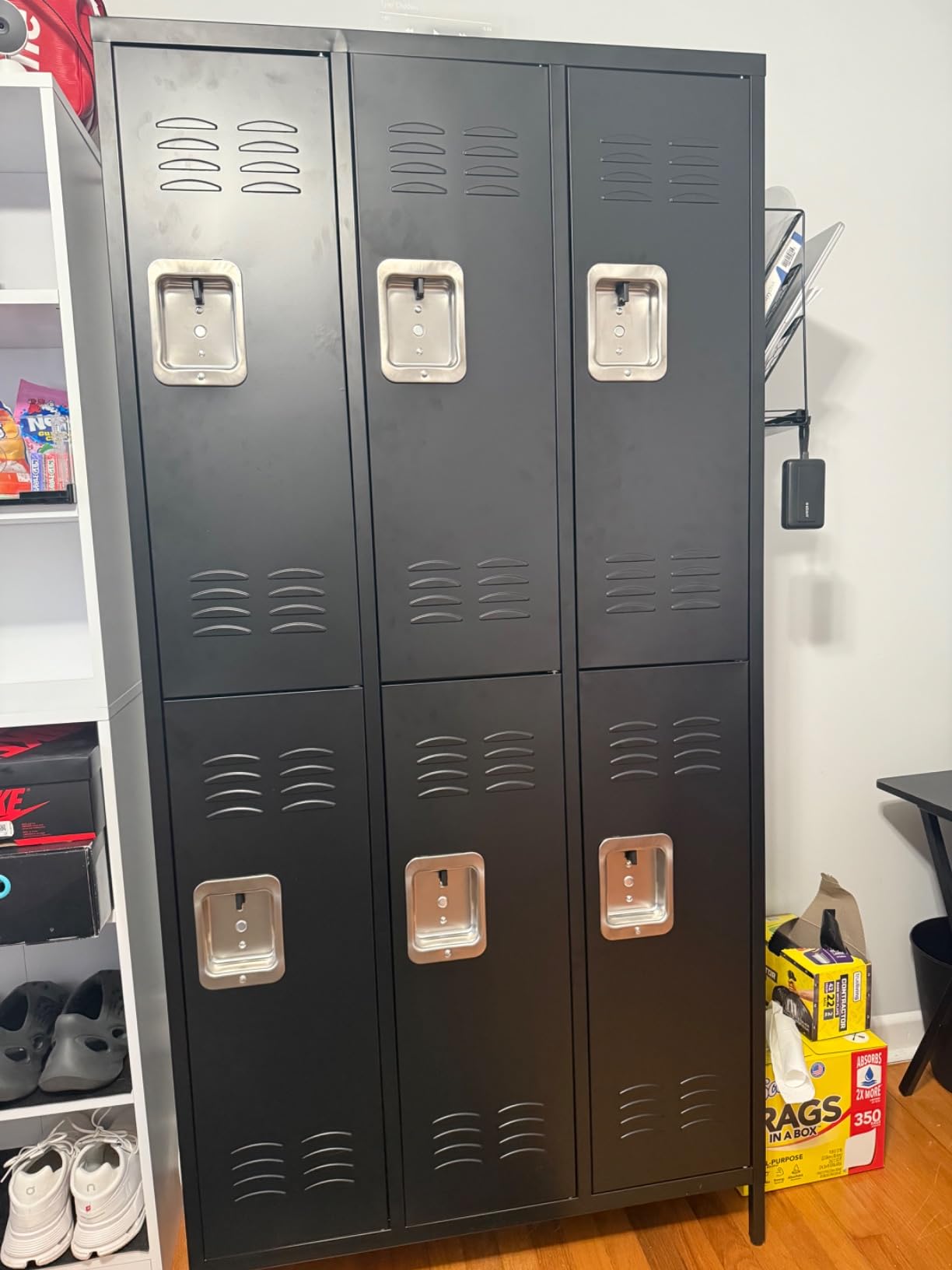 Letaya Metal Lockers for Employees-6 Door Storage Locker with Shelves and Lockable Steel Cabinet for School,Gym,Office,Staff(Black, 6 Door) customer photo 1