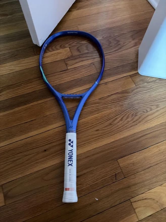 YONEX Unisex EZONE 100 Blast Blue Racquet | Powerful 16x19 Strings Arm-Friendly Graphite Racket for Advanced Tennis Players customer photo 2