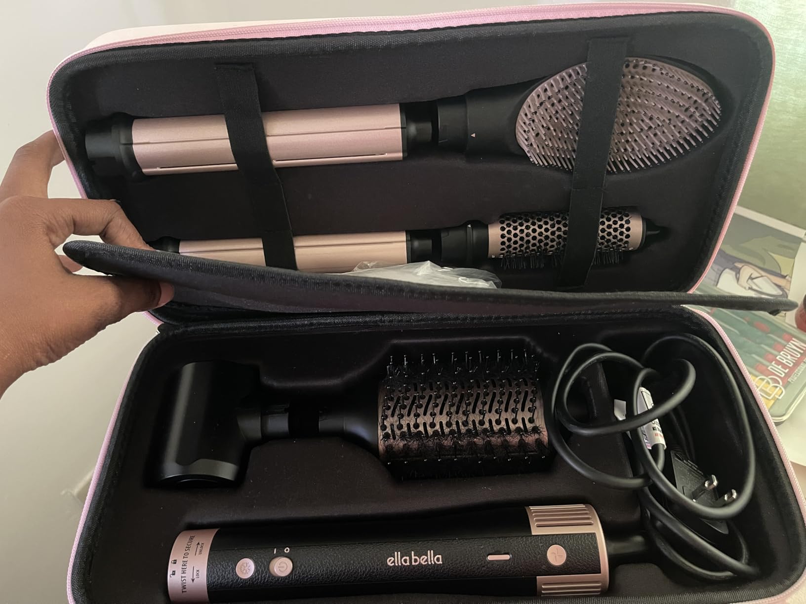 ELLA BELLA 6 in 1 Professional Hot Air Styler Dual Voltage & Straightener | Styling Without Heat Damage - Fast Drying, Curling, Volumizing & Straightening. Includes Travel Case customer photo 2