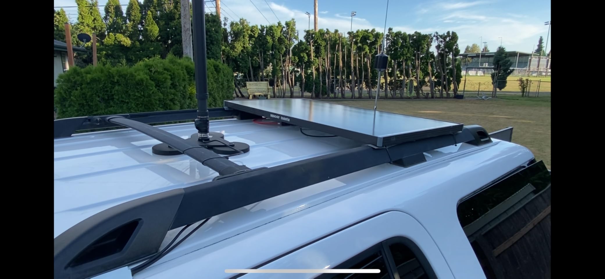 Renogy ShadowFlux Solar Panel 400 Watt, N-Type 25% High-Efficiency | 2PCS 200W Solar Panels for RV Marine Rooftop Home customer photo 1