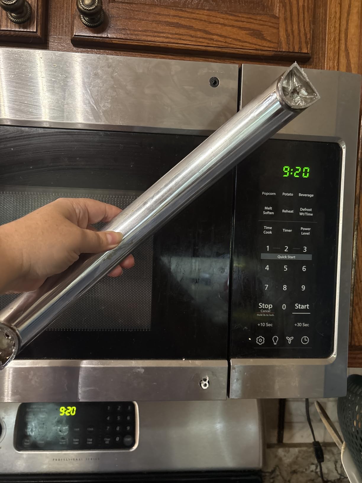 BLACK+DECKER Over the Range Microwave Oven, 1.7 Cu.Ft, 1000W | Stainless Steel, Over Stove Install, Vent Fan with Light, One-Touch Auto Cooking, 10 Power Levels, Child Safety Lock customer photo 1