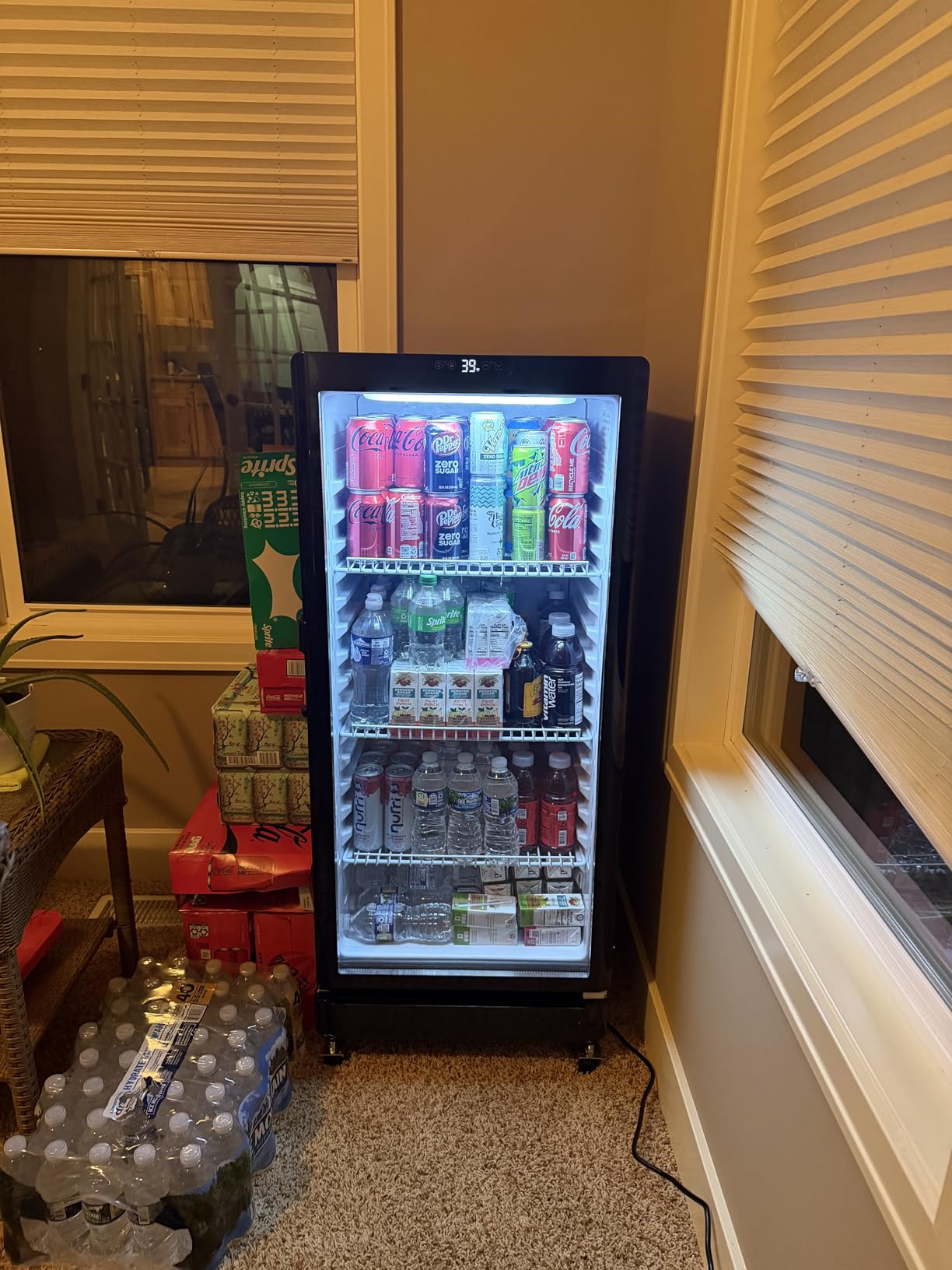 6 Cu.Ft Commercial Beverage Fridge with Glass Door | Double-Tempered Glass, Locking Key & LED, Indoor/Outdoor Use, Bar/Office/Restaurant, Adjustable Shelves, Energy Efficient customer photo 2