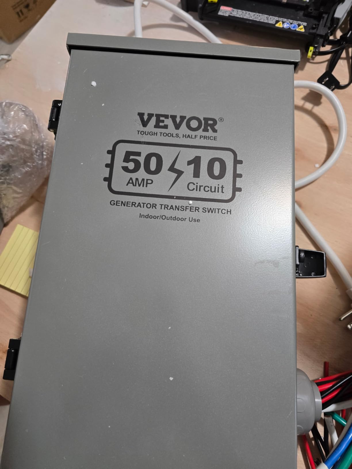 VEVOR Manual Transfer Switch, 50-Amp 10-Circuit, Prewired Generator Transfer Kit with CS6375 Plug Power Inlet Box, Double-Throw, NEMA 3R, Mechanical Watt Meter, for 12500W Generators customer photo 1