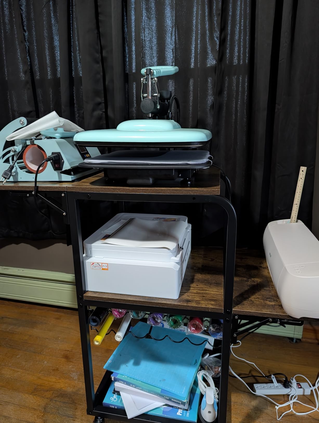 HTVRONT Heat Press Machine for T Shirts - 15x15 Swing Away Shirt Press Machine - Professional Heat Press for Sublimation, Vinyl, Heat Transfer Projects, Heats Up Fast & Distribute Heat Evenly (Blue) customer photo 2