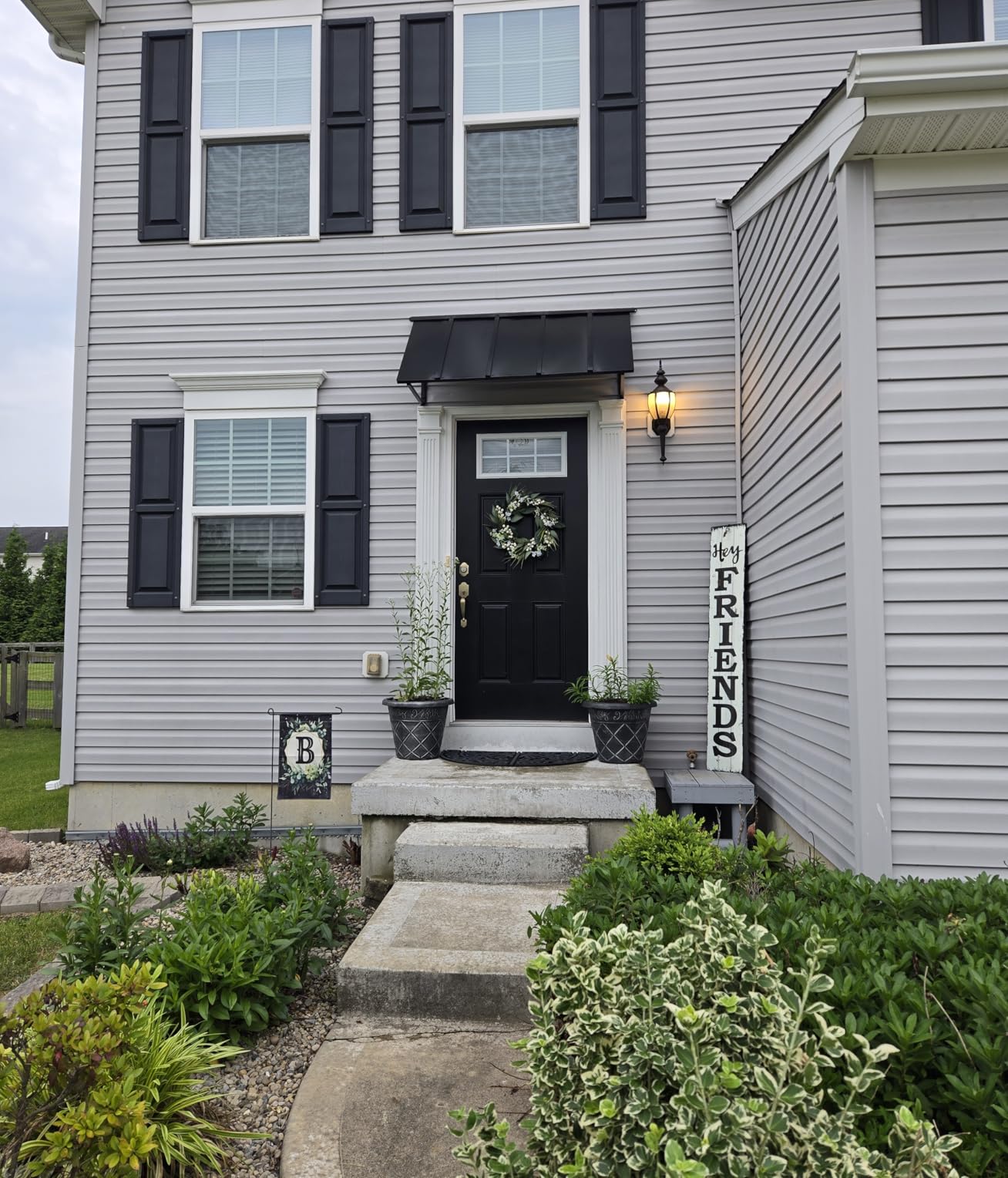 VEVOR Fixed Metal Awning 56 x 24 in, Window Awning Door Canopy, Stable Triangle Steel Frame Awnings for Doors Exterior Rain, and Snow Sunlight Protection for Door Entrance, Windows, Porches, Balconies customer photo 1
