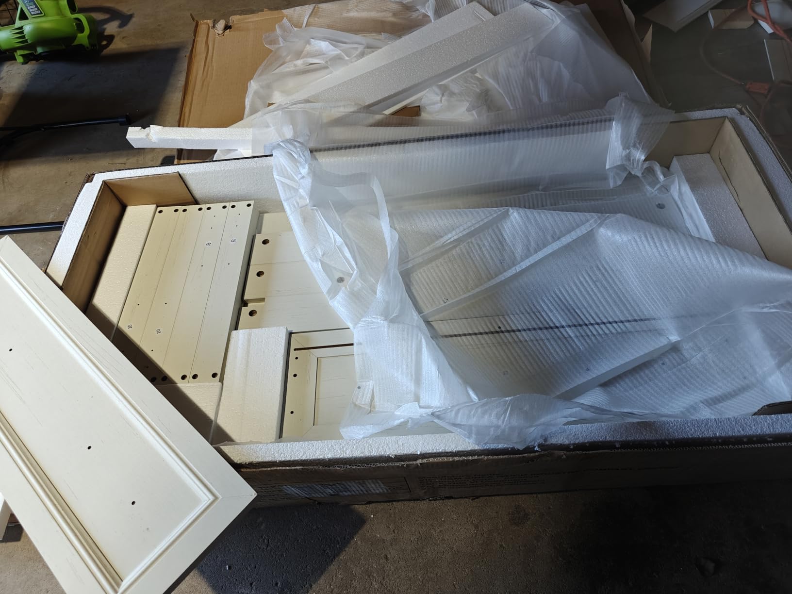 LIKIMIO Armoire Wardrobe Closet 70