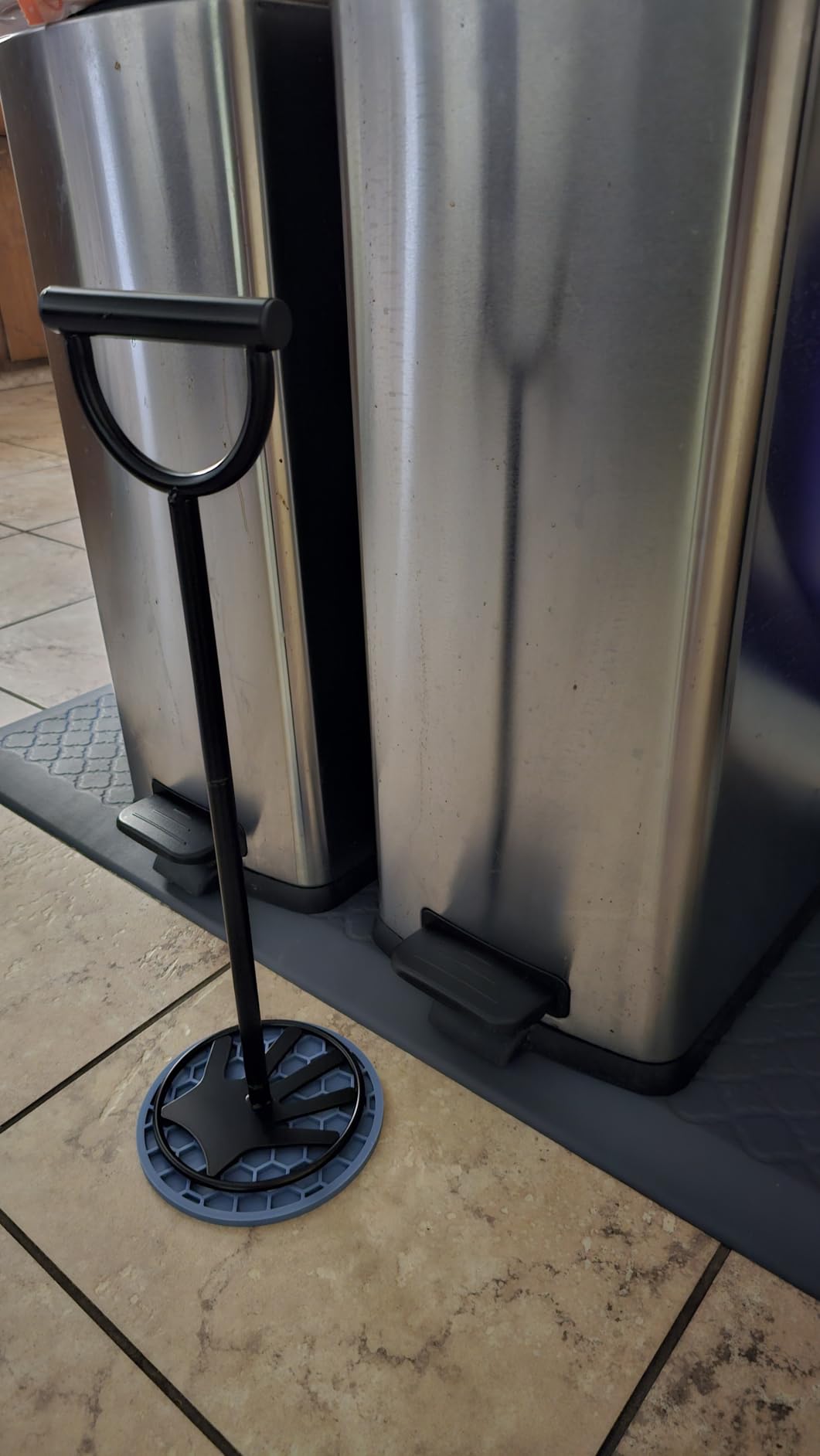Trash Compactor for Kitchen All-Metal Manual Trash Can with No Electric | Garbage Compressor, Freestanding Tamper Press Tool with Touchless Smasher Waste Compactor for Home and Outdoor Bin customer photo 2