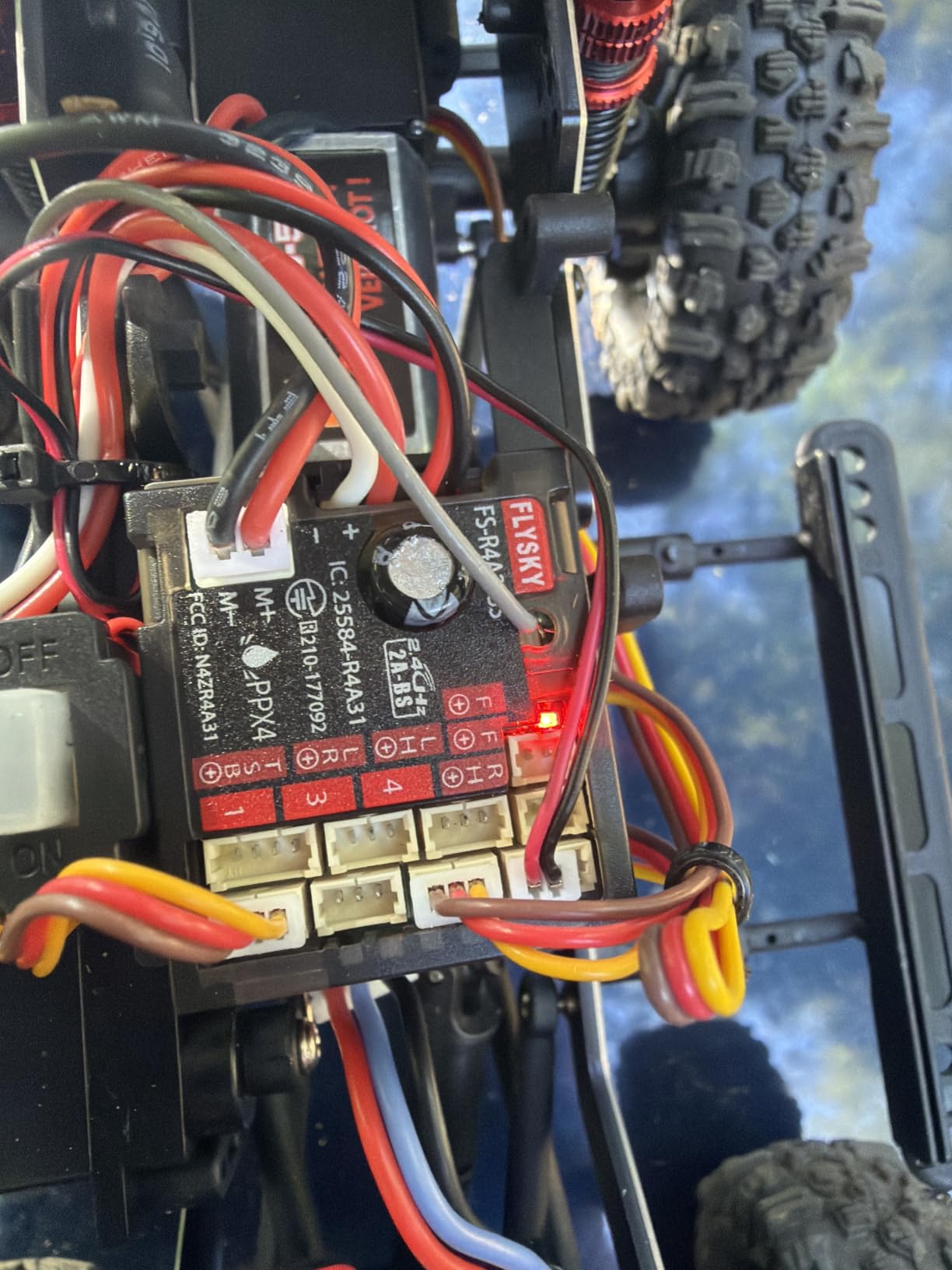 HOBBYPLUS CR18P EVO 2 RockVan 1/18 Scale Mini RC Crawler with Two-Speed Transmission customer photo 1