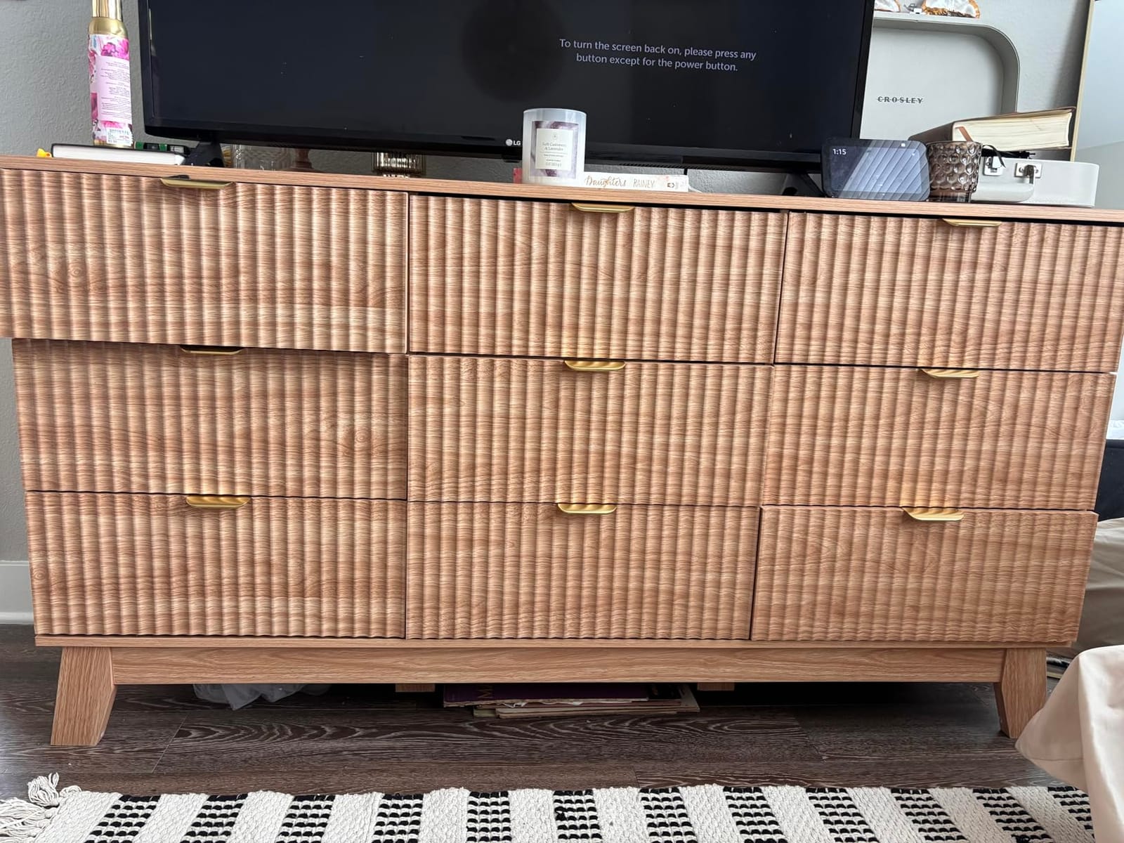 Fluted Dresser for Bedroom with 6 Drawers, 46