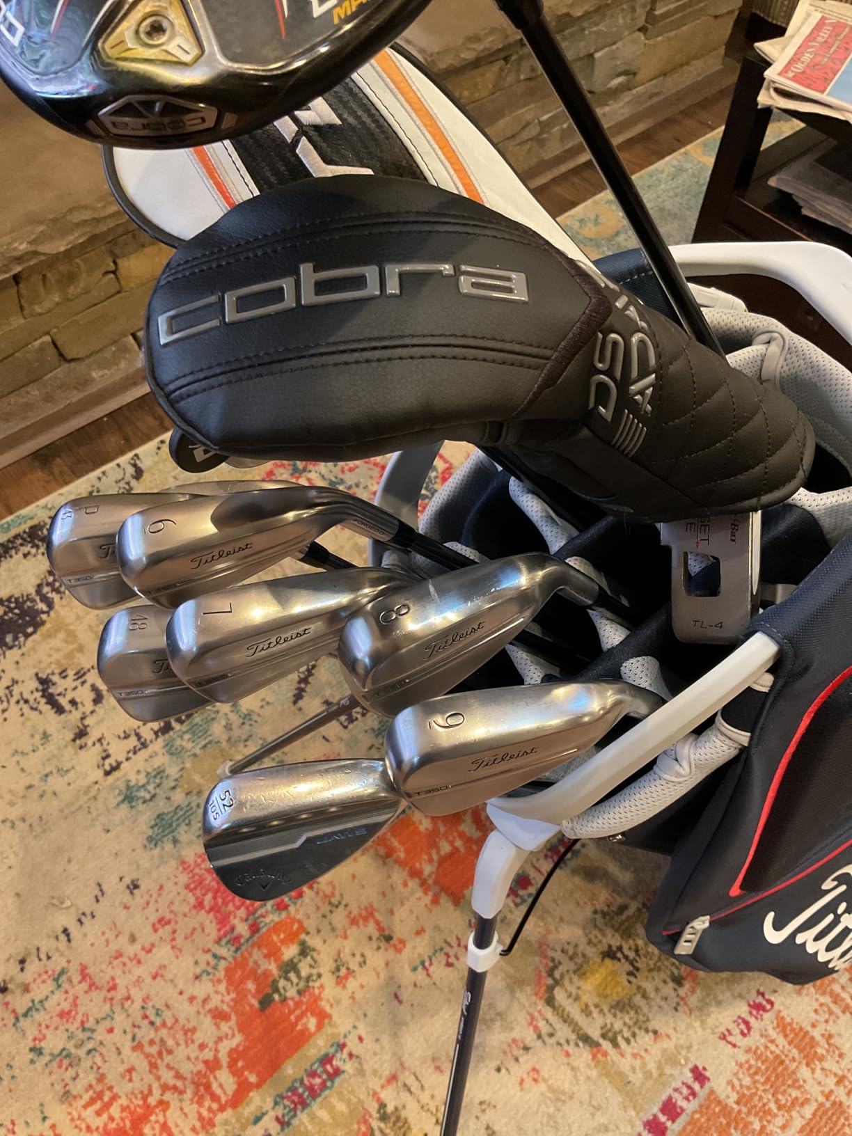 Titleist Hybrid 14 Golf Bag customer photo 1