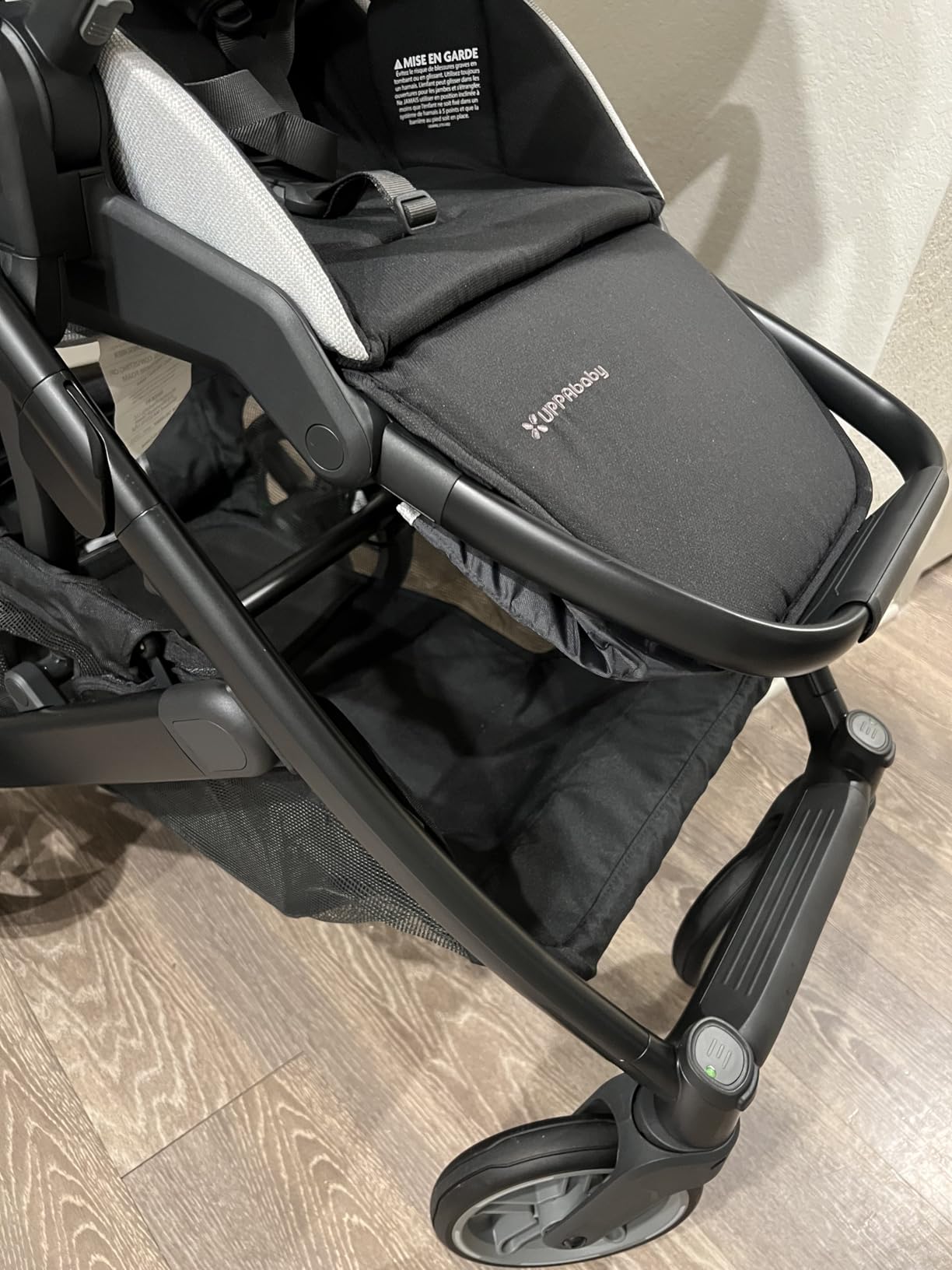 UPPAbaby Cruz V3 Full-Size Stroller, from Birth, Car Seat Compatible - Greyson customer photo 2