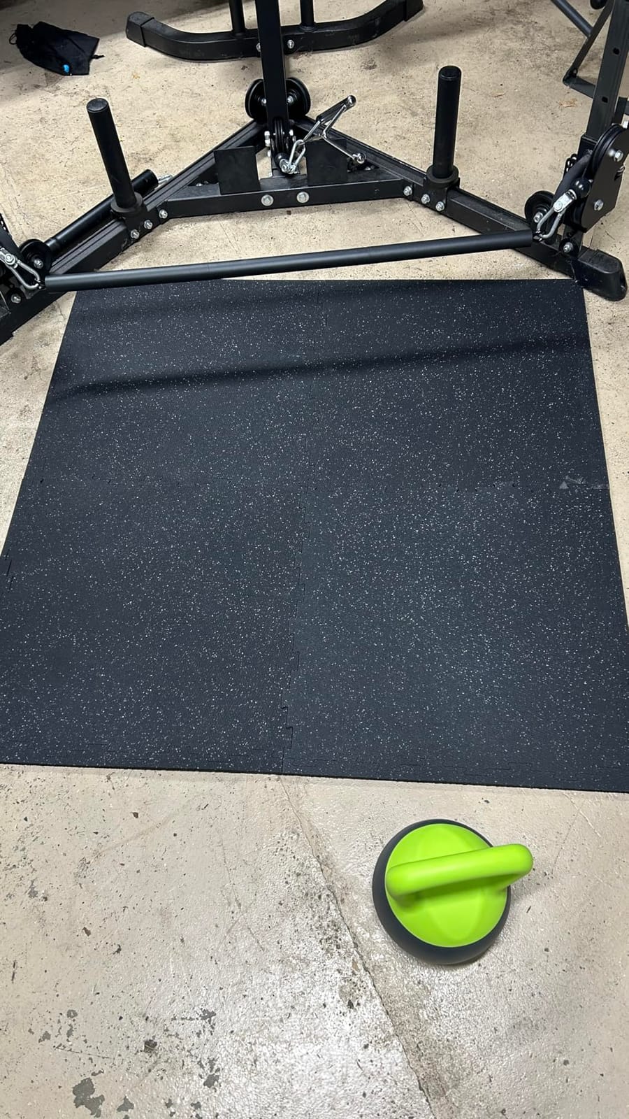 Interlocking Rubber Floor Tiles - Heavy Duty 100% Rubber Gym Flooring for Home Gym, Garage, Workout Room, Equipment Mats, Indoor/Outdoor Mats, Gray Fleck 4-Pack (22.5