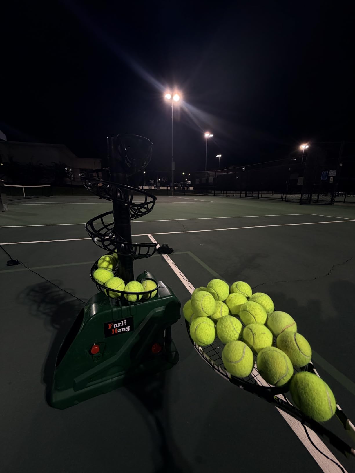 Furlihong 3819BH Portable Tennis Ball Machine - 5 Adjustable Angles, 2 Power Levels, 4 Serve Intervals, Up to 30 MPH, for All Skill Levels Training customer photo 1