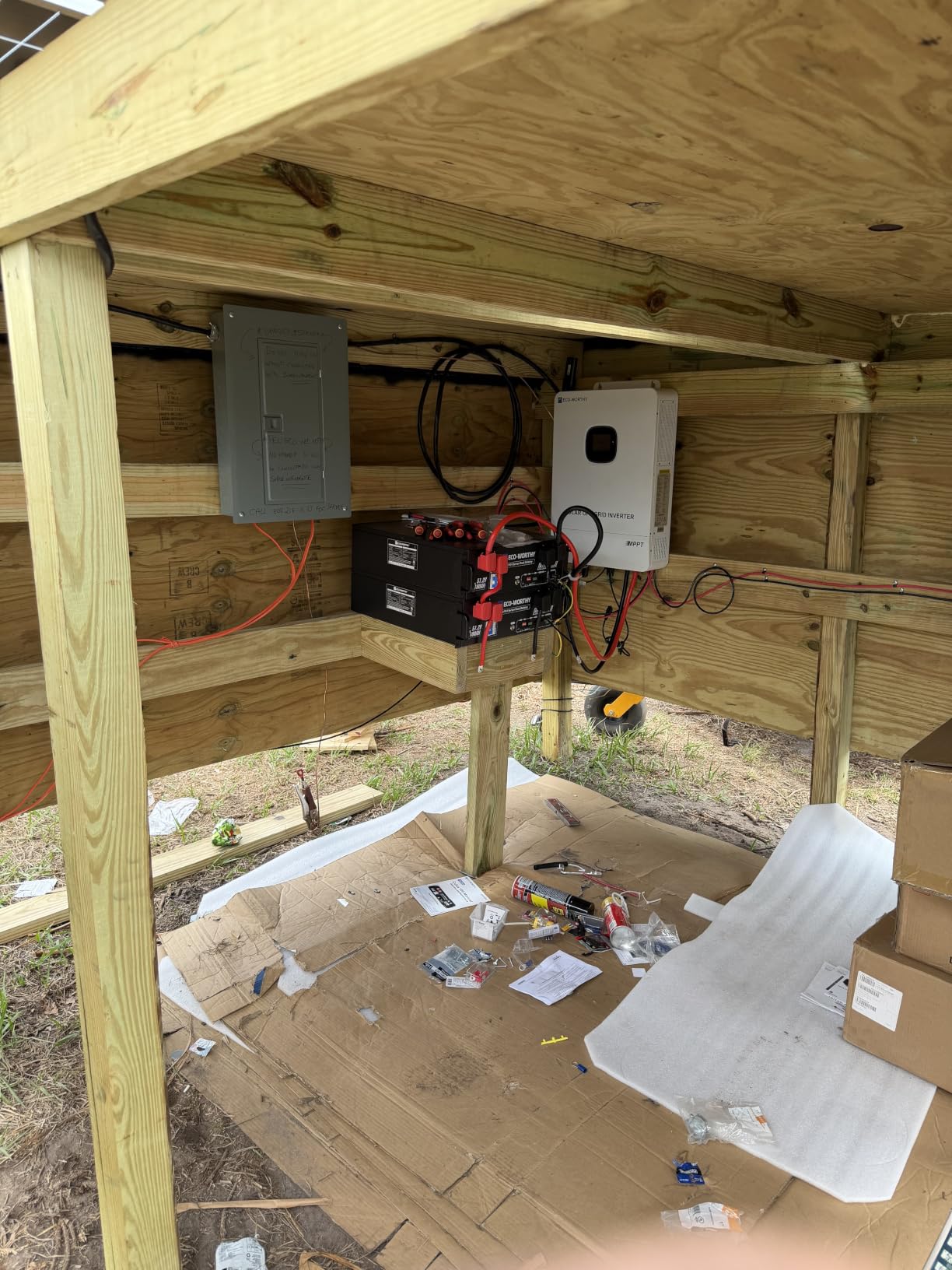ECO-WORTHY 10KW Output 9.36KWH Off Grid Solar System Complete Kit for Home: 12pcs 195W Solar Panels (2340W) + 10KW 120V/240V Inverter (UL 1741) + 2pcs 48V 100AH Lithium Batteries (UL 1973&UL 9540A) customer photo 1