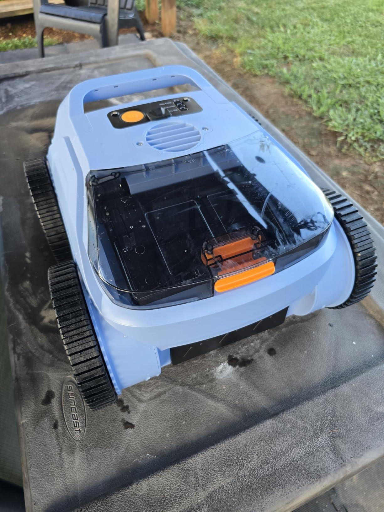 Cordless Robotic Pool Cleaner, 180 Mins Runtime Self-Parking Pool Vacuum for Above Ground Pools, Wall Climbing Automatic Pool Robot customer photo 1