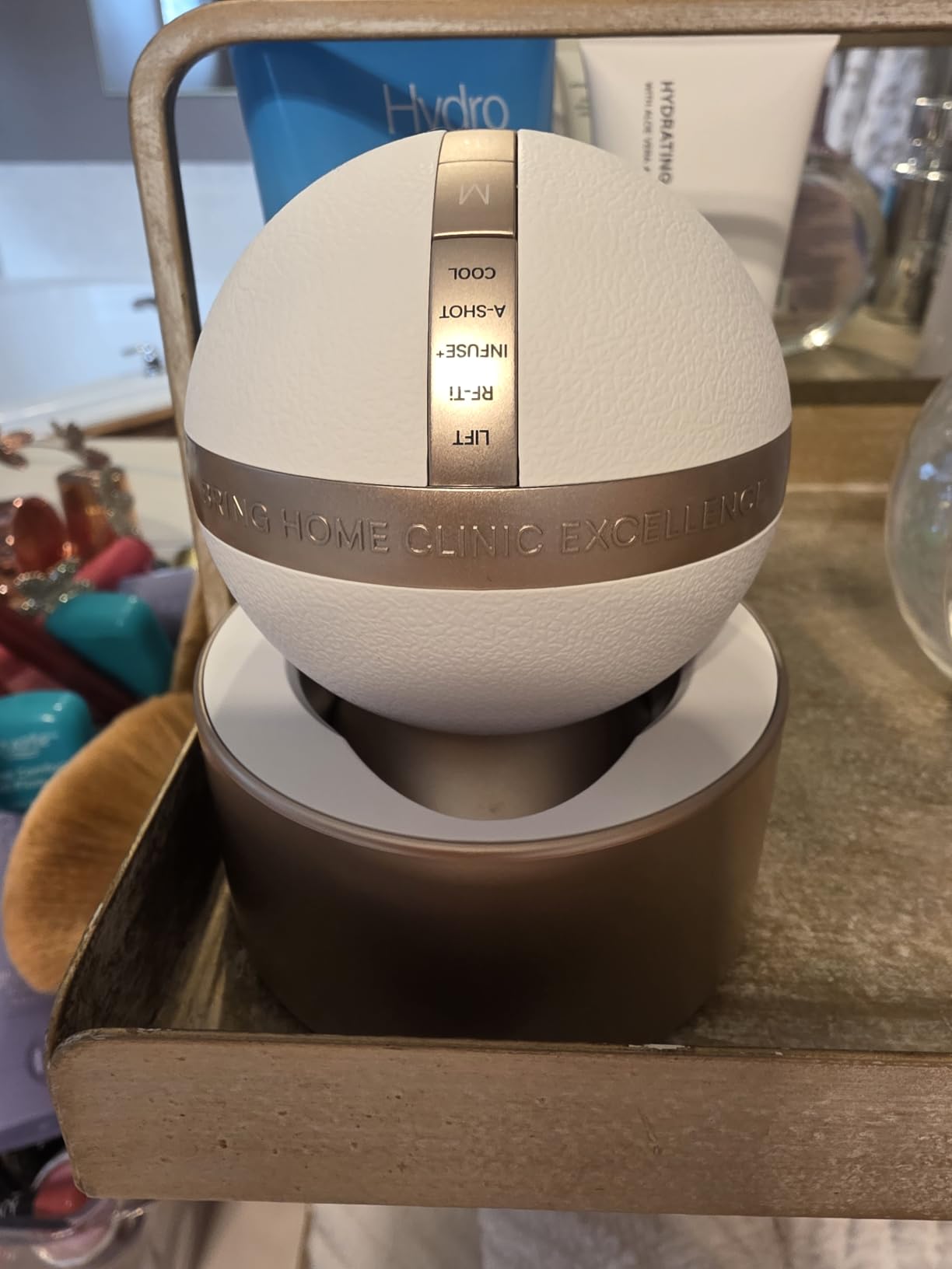 INIA SPHERA Upgraded 8-in-1 Microcurrent Facial Device for Face & Neck - Red Light, Thermal & Cooling Beauty Tool, 5 Custom Modes, At-Home Skin Stimulation & Glow Care Skincare Tool customer photo 2
