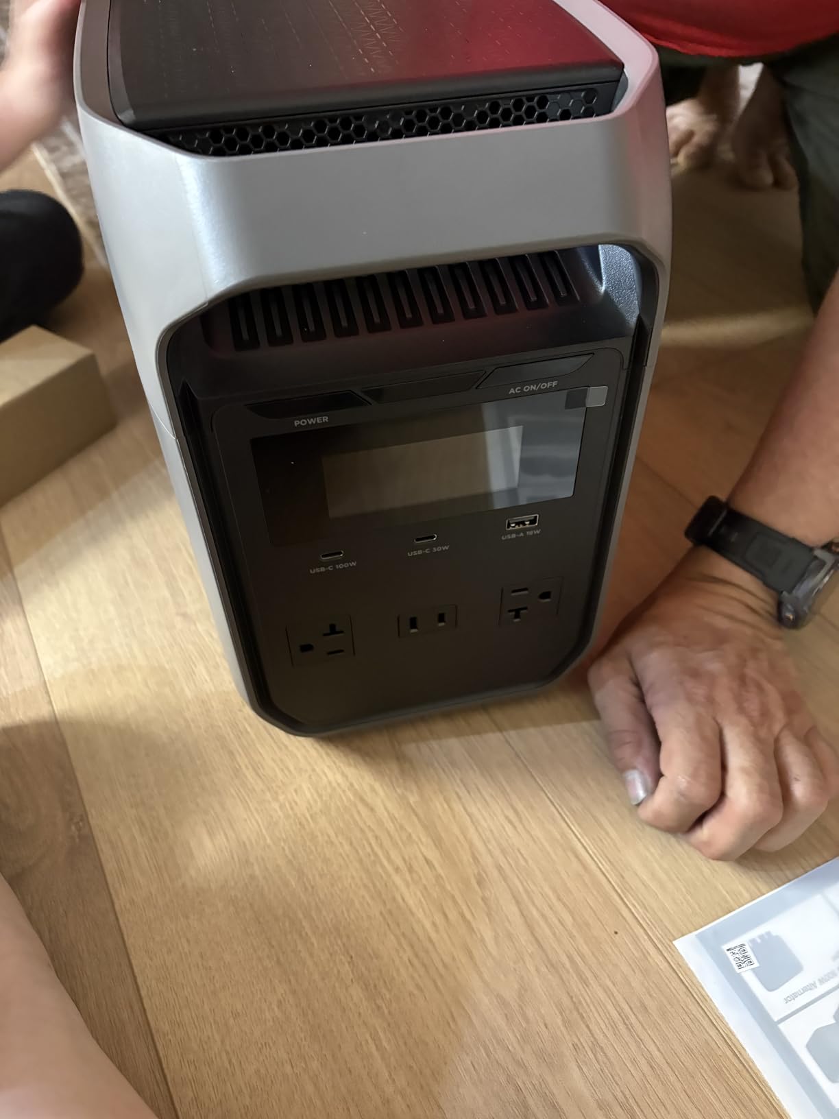 EF ECOFLOW Solar Generator Delta 3 Classic with 220W Solar Panel, 1024Wh | 1800W AC (3600W Surge)/100W USB-C Output, LiFePO4 Battery Portable Power Station, 10ms UPS, 1 Hr Fast Charge for Home,Camping customer photo 1