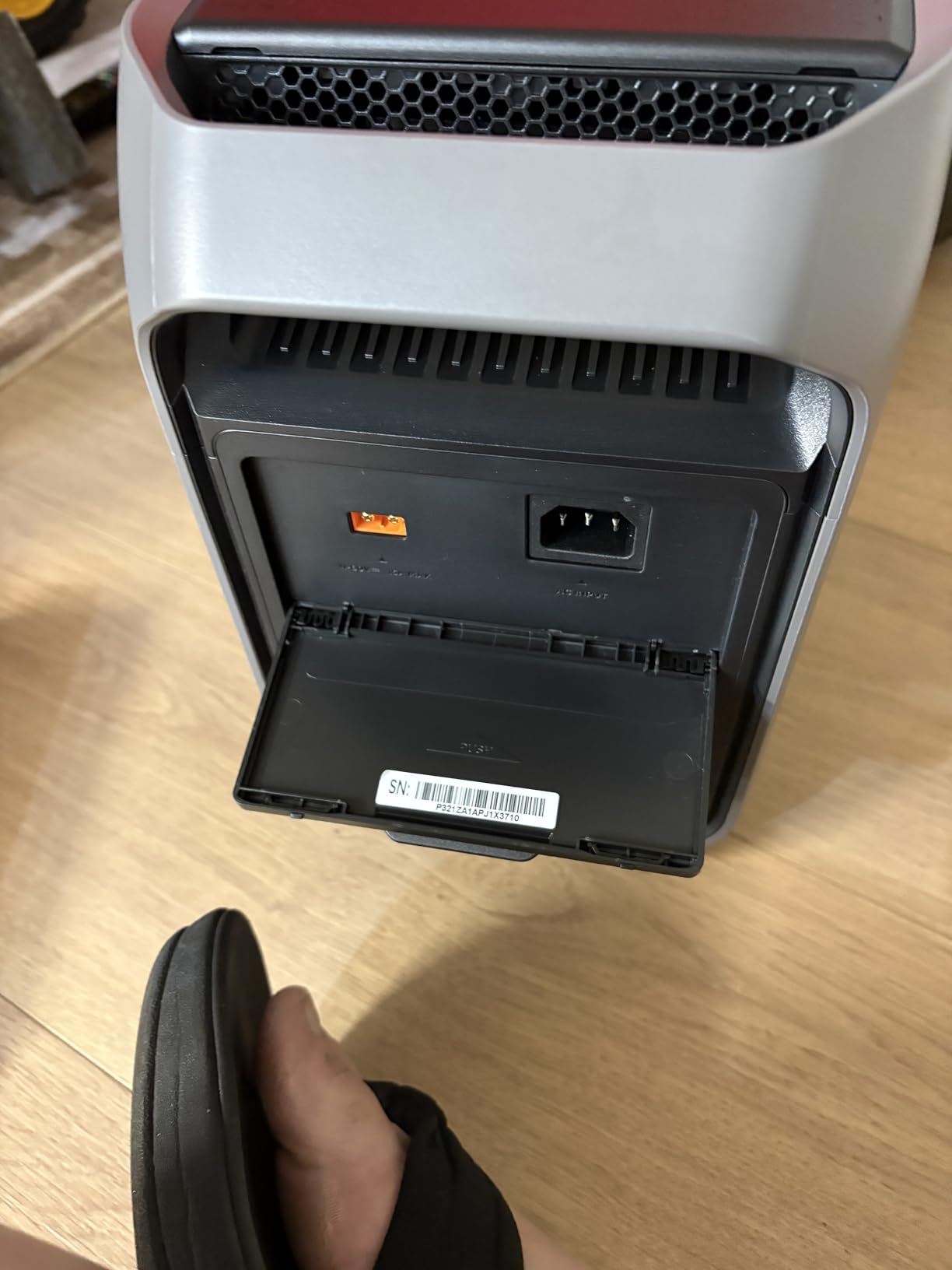EF ECOFLOW Solar Generator Delta 3 Classic with 220W Solar Panel, 1024Wh | 1800W AC (3600W Surge)/100W USB-C Output, LiFePO4 Battery Portable Power Station, 10ms UPS, 1 Hr Fast Charge for Home,Camping customer photo 2