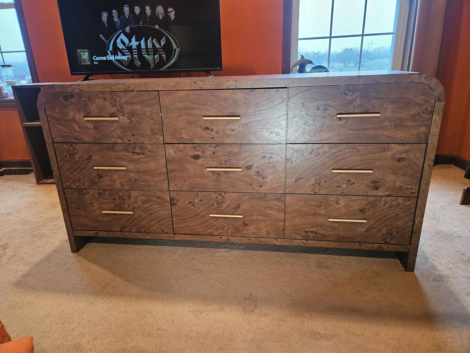 Curved 9-Drawer Dresser for Bedroom, 63