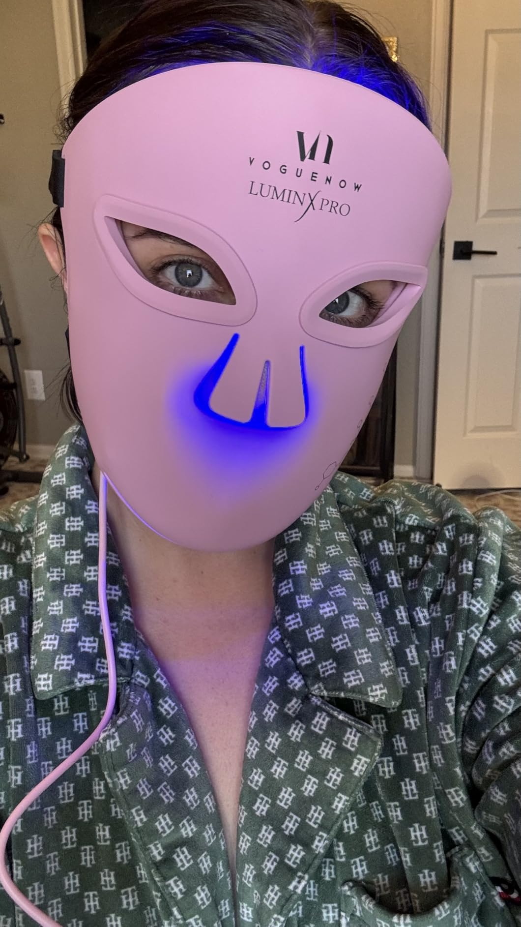 VogueNow LED Light Therapy Mask - FDA-Cleared Device for Wrinkles & Acne - Red Light Therapy for Face with Chin & Lip Coverage - Red, Blue & Near Infrared Facial Skincare Device with 280 LEDs customer photo 2