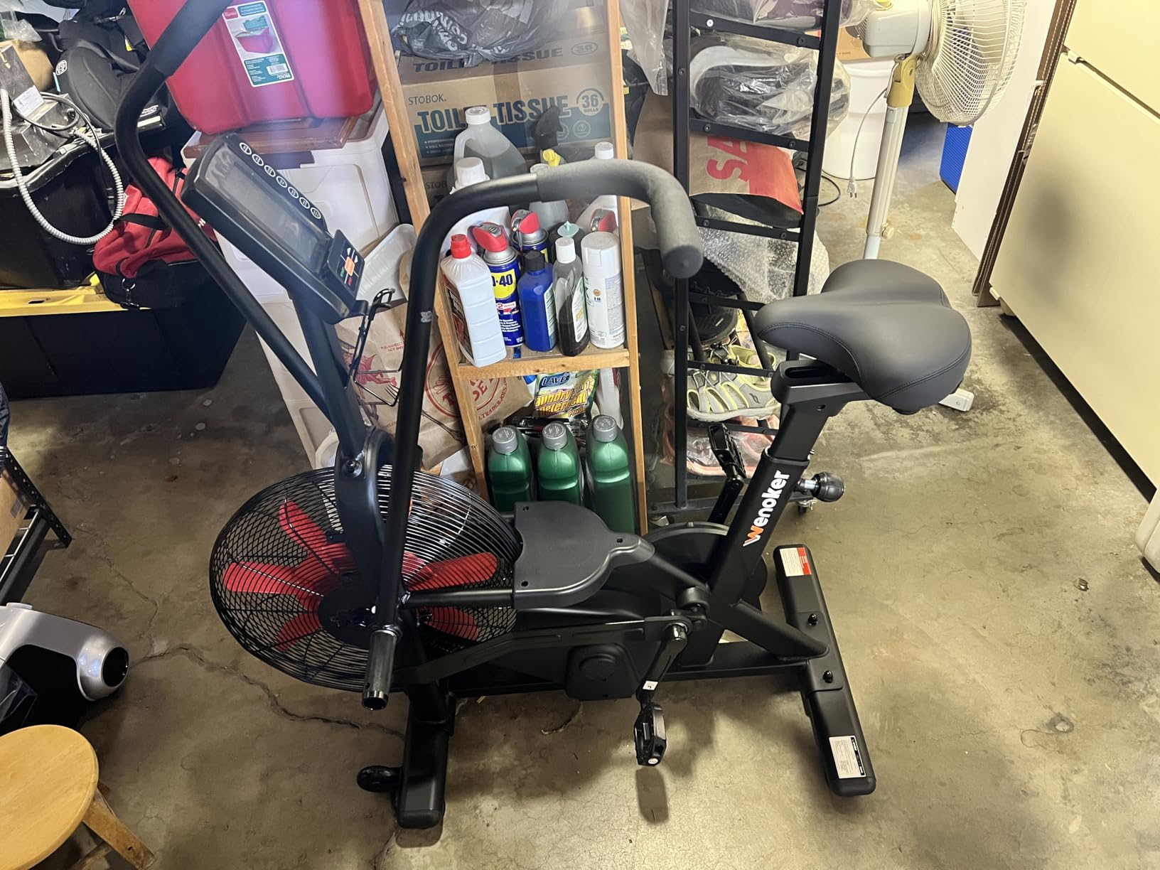 Wenoker Exercise Bike, Air Bike with Smart APP, Dual Action Handlebars Stationary Fan Bike 350LBS Capacity customer photo 1