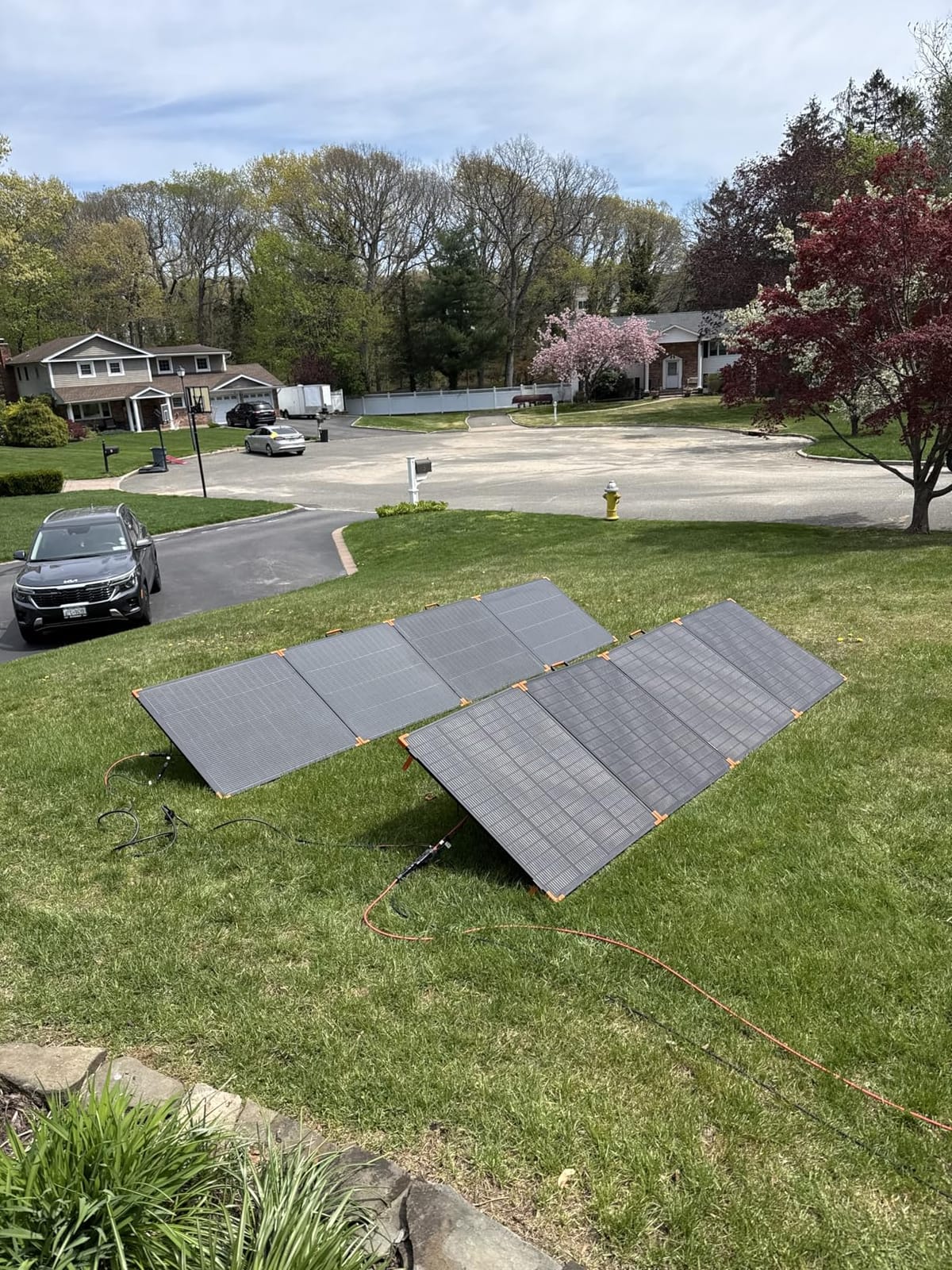 ZOUPW 480W Bifacial Portable Solar Panel N-Type 16BB for Power Station | 25% Efficiency Foldable Solar Charger for EcoFlow Delta/Bluetti/Anker C1000, IP68 Waterproof for Offgrid RV Home Power Backup customer photo 1