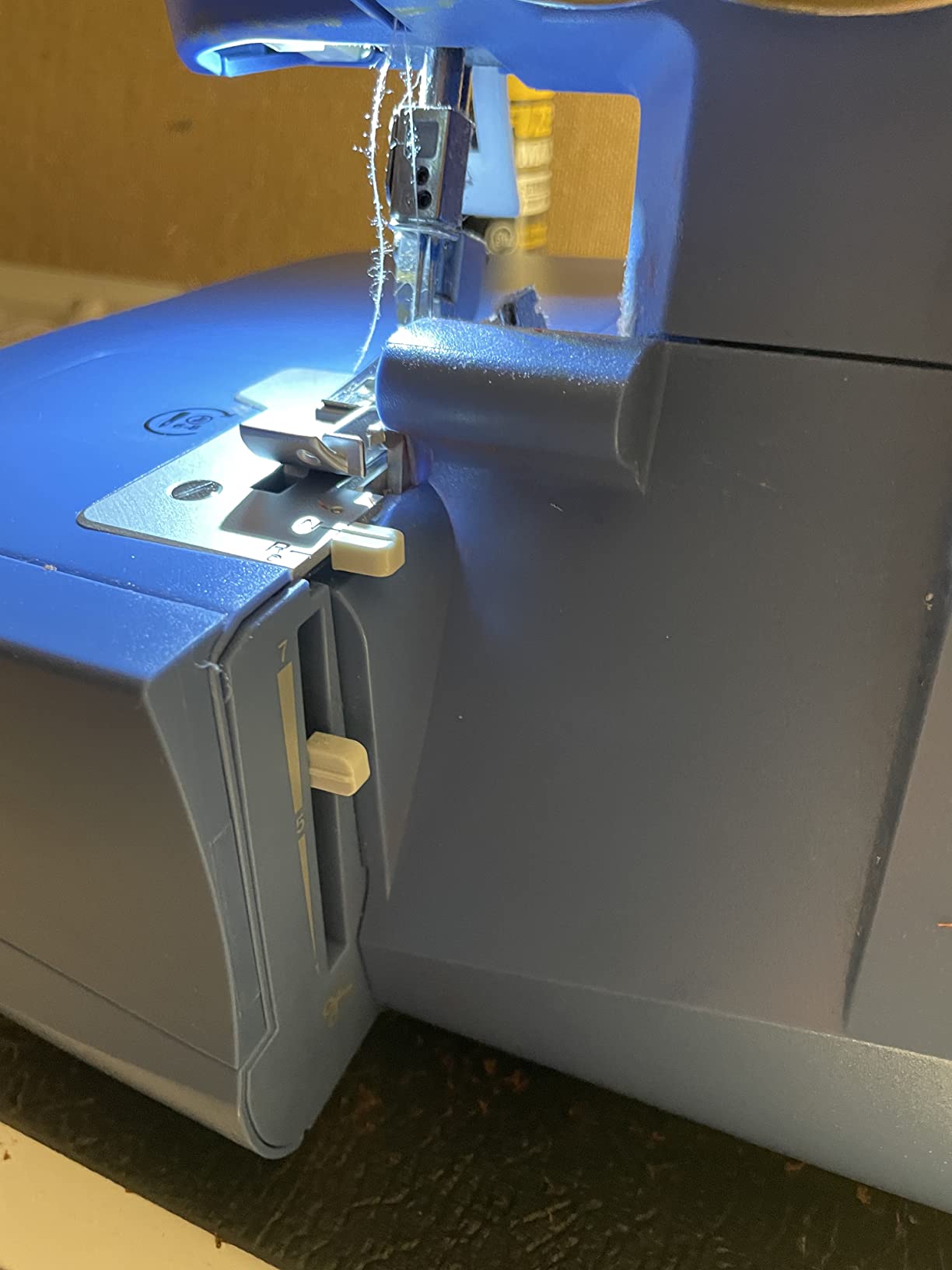 SINGER S0230 Navy Blue High Speed Overlock Serger, 2-3-4 Thread Capability, 1300 stitches/min, differential feed, professional seam finish customer photo 1