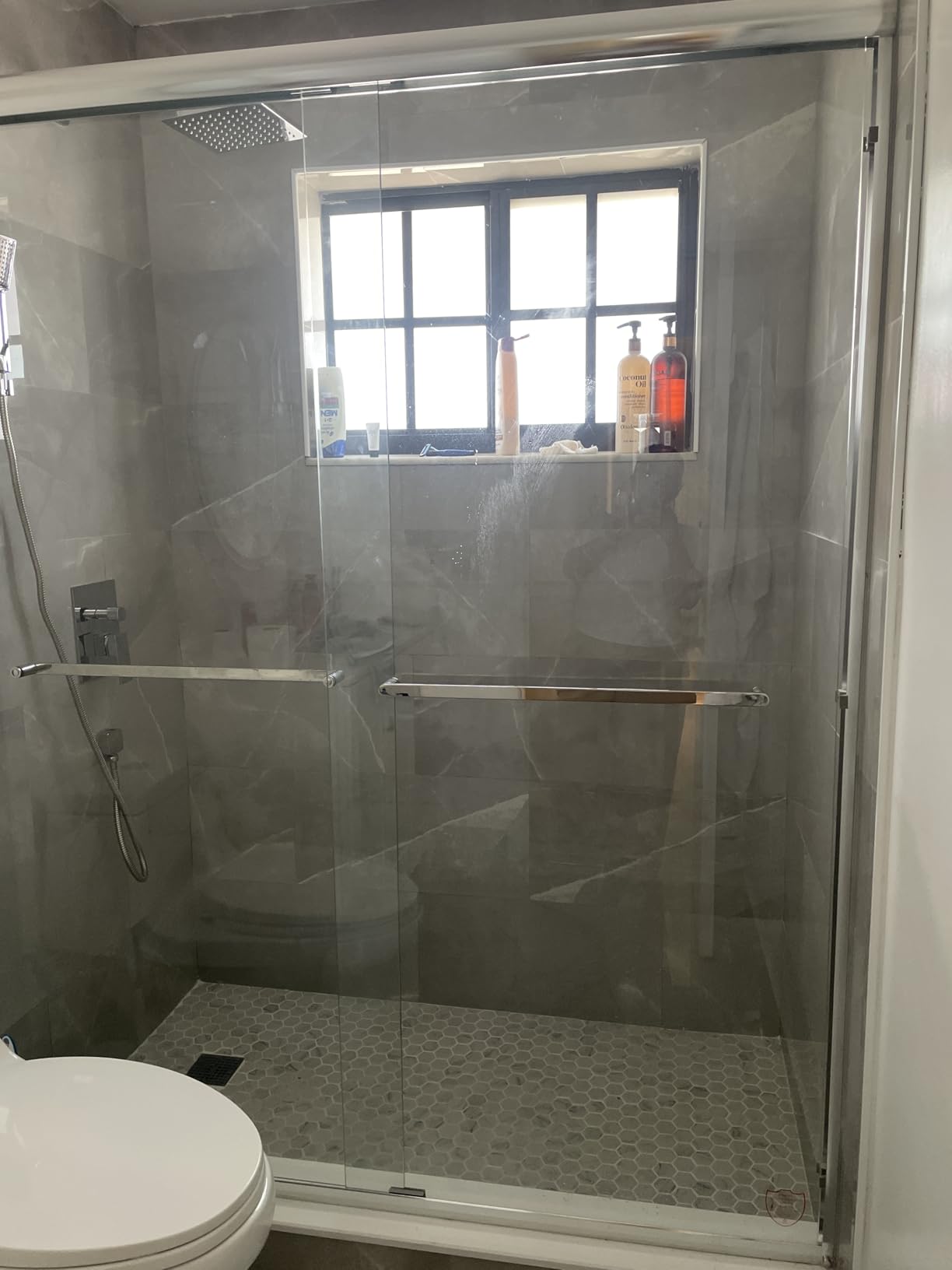 Neo-Angle Corner Shower Door, 36