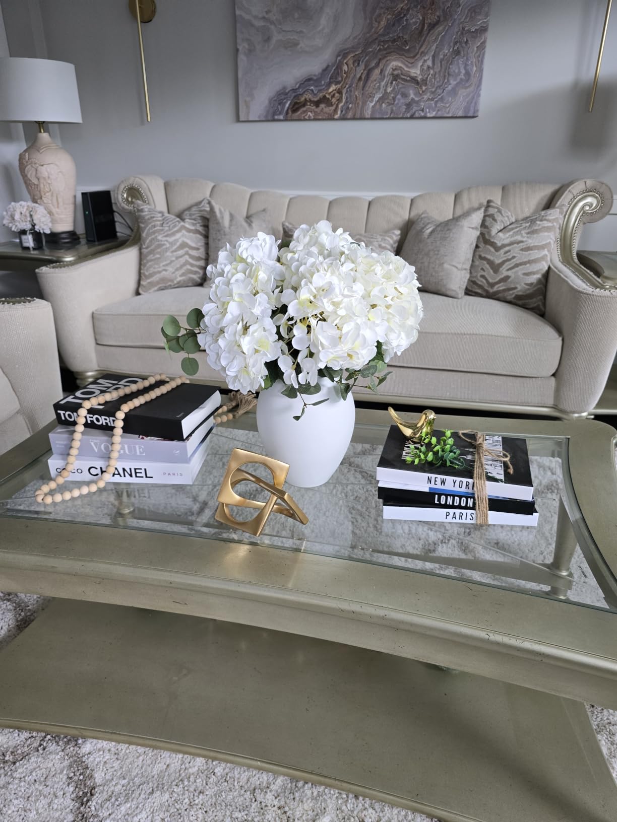 Faux Arrangement - Eucalyptus & White Hydrangea Flowers, Large Artificial Floral Greenery Centerpieces for Tables, Modern Farmhouse Decor for Dining Room, Kitchen & Coffee Table, 30 inches Tall customer photo 1