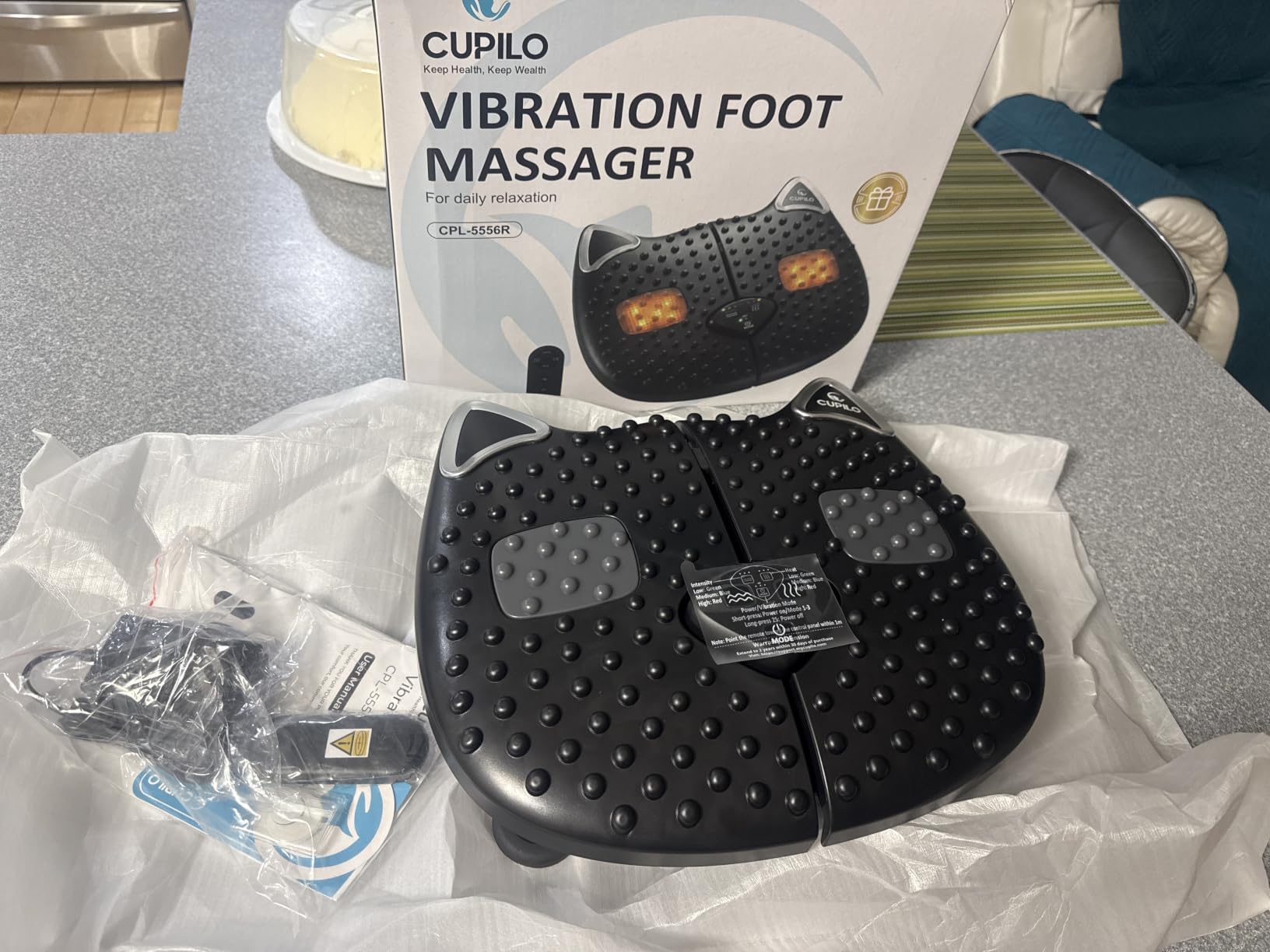 CuPiLo 2026 Upgraded Foot Massager with Heat & Vibration, Foot Circulation Machine for Neuropathy, Numb Feet & Poor Circulation, Remote Control Vibration Foot Massager for Seniors & Long Sitting customer photo 1