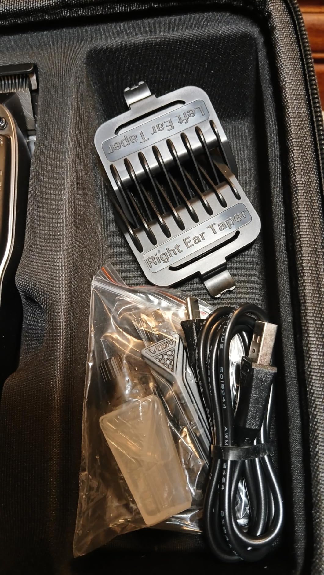 VGRPRO Hair Clippers for Men Professional, Cordless & Corded Barber Clippers for Hair Cutting with Package Case, Electric Grooming Kit for Home & Barber Use, LED Battery Display (Golden) customer photo 2