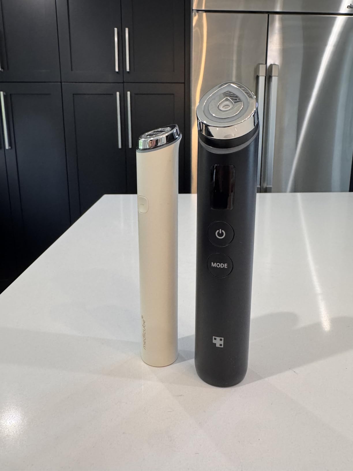 medicube Booster Pro Mini Plus | Facial Device for Radiance, Calming, and Elasticity | Red, Blue, Purple 3-Mode | Portable Korean Skincare Device, At Home Care | Beige customer photo 2