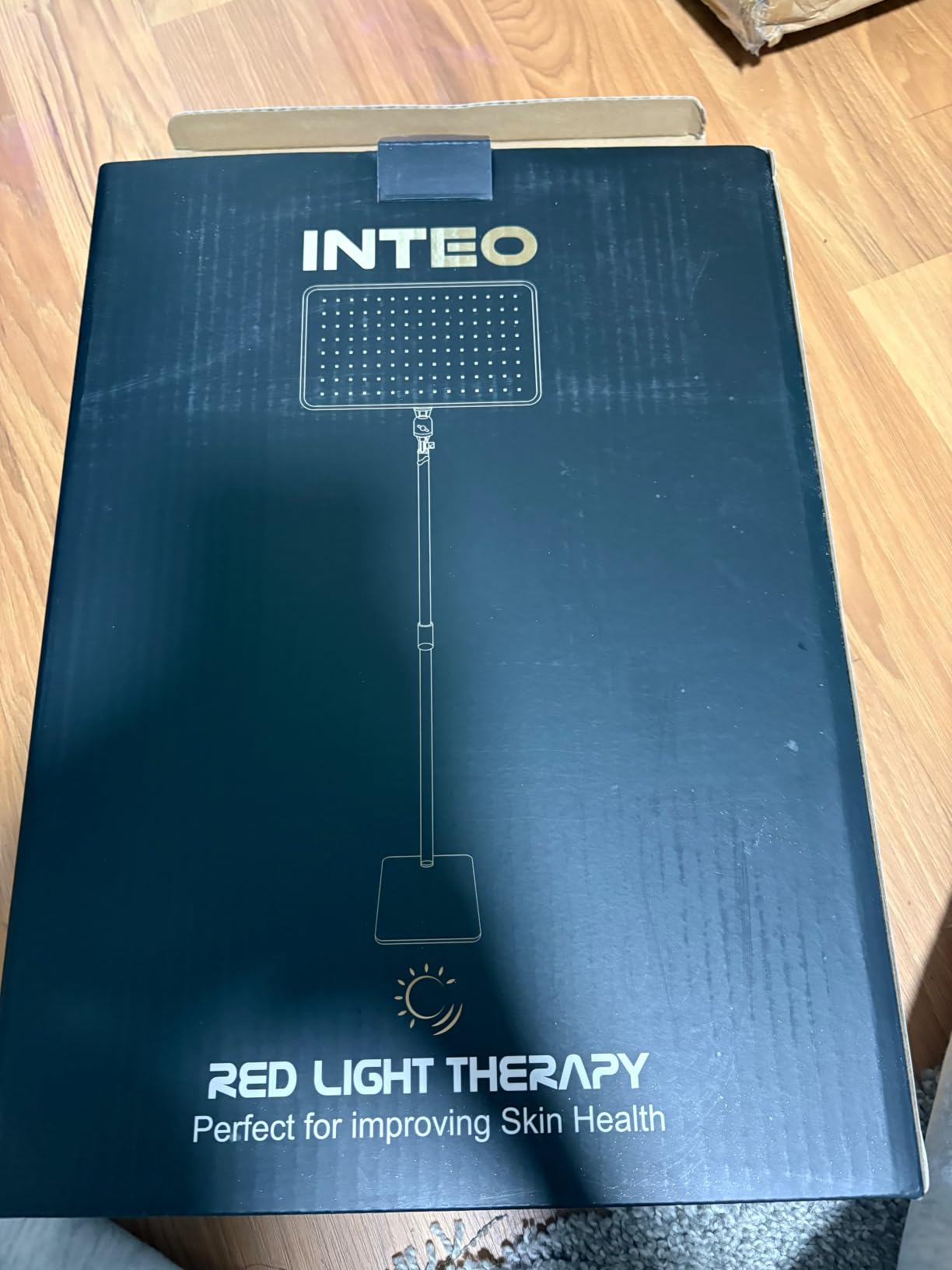 INTEO Red Light Therapy for Body and Face, 2-in-1 Red Light Therapy with Detachable Design, Infrared Light Therapy Lamp 660nm 850nm for Body at Home with Protective Glasses, Elastic Strap customer photo 1
