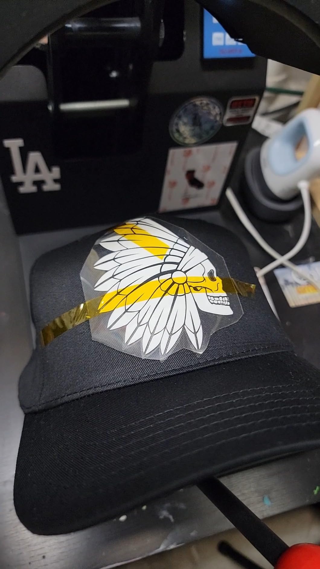 VEVOR Hat Heat Press Machine, 8.5 x 4 in Large Heating Plate, with Caps Stretcher, Precise Temperature & Time Control, Heat Press for Hats and Caps, for HTV Iron On and Sublimation Projects, White customer photo 2