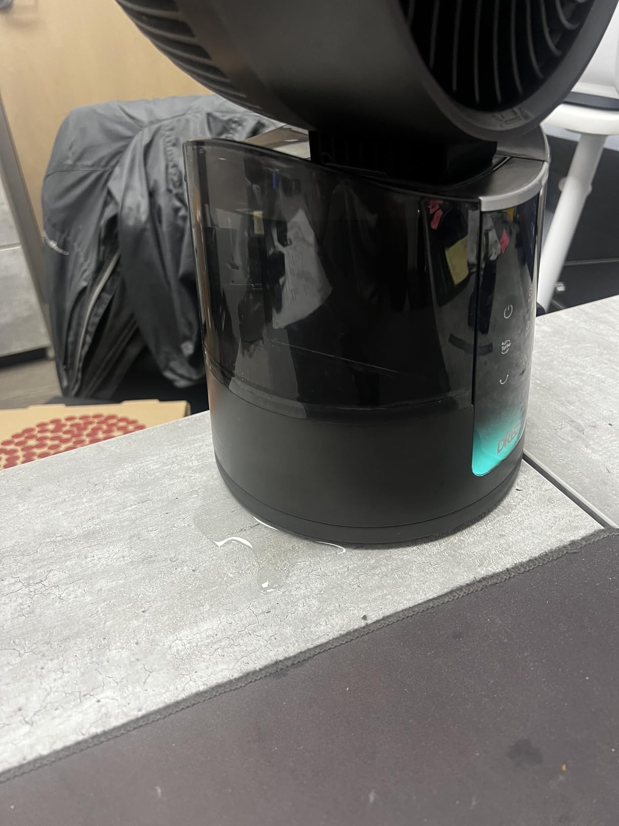 DREO TurboCool Misting Fan 516, 5℉ Drop Cooling Fans that Blow Cold Air | 150°+30° Omni-directional Oscillating, Evaporative air cooler customer photo 2