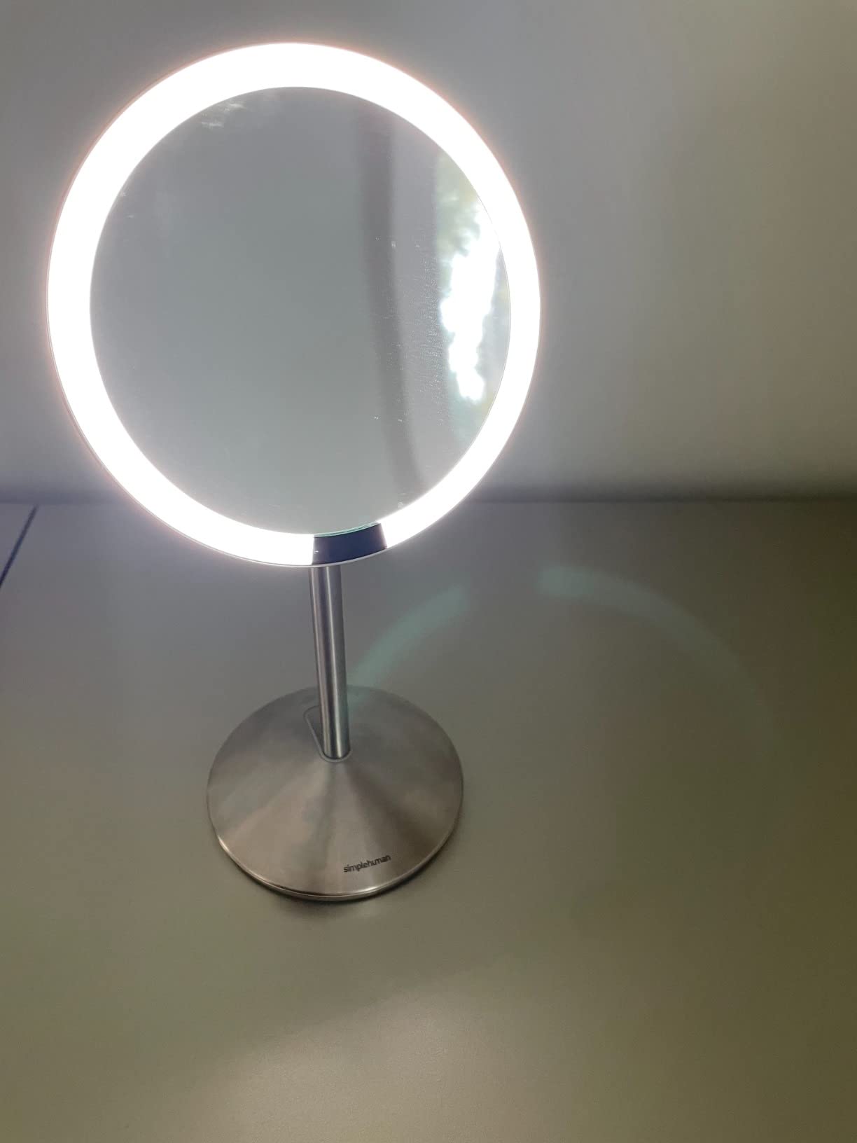 simplehuman Sensor Mirror Fold, 5