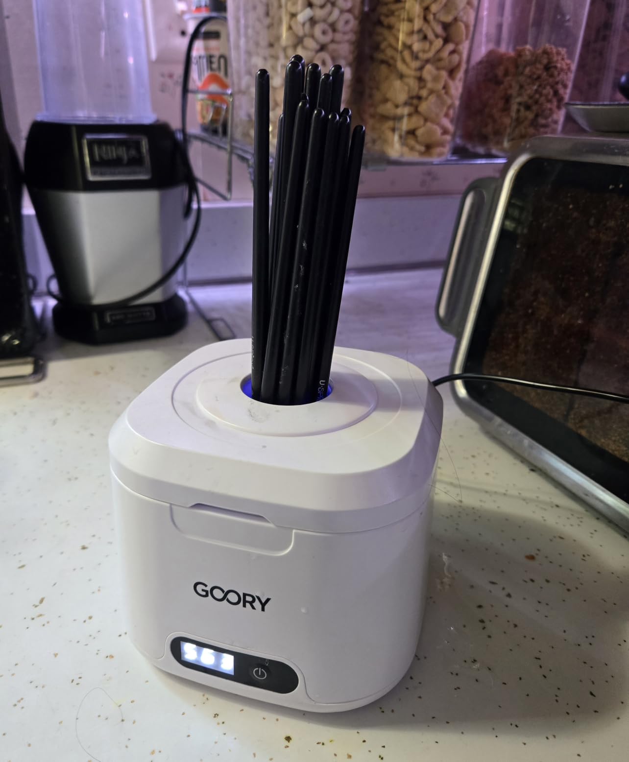 Ultrasonic Makeup Brush Cleaner Machine-49kHz Electric Deep Cleaning Washer | User-friendly, Stainless Steel Inner tank, UV sterilizer, Portable & Lightweight, Digital Timer, Vanity Accessories for Women customer photo 2