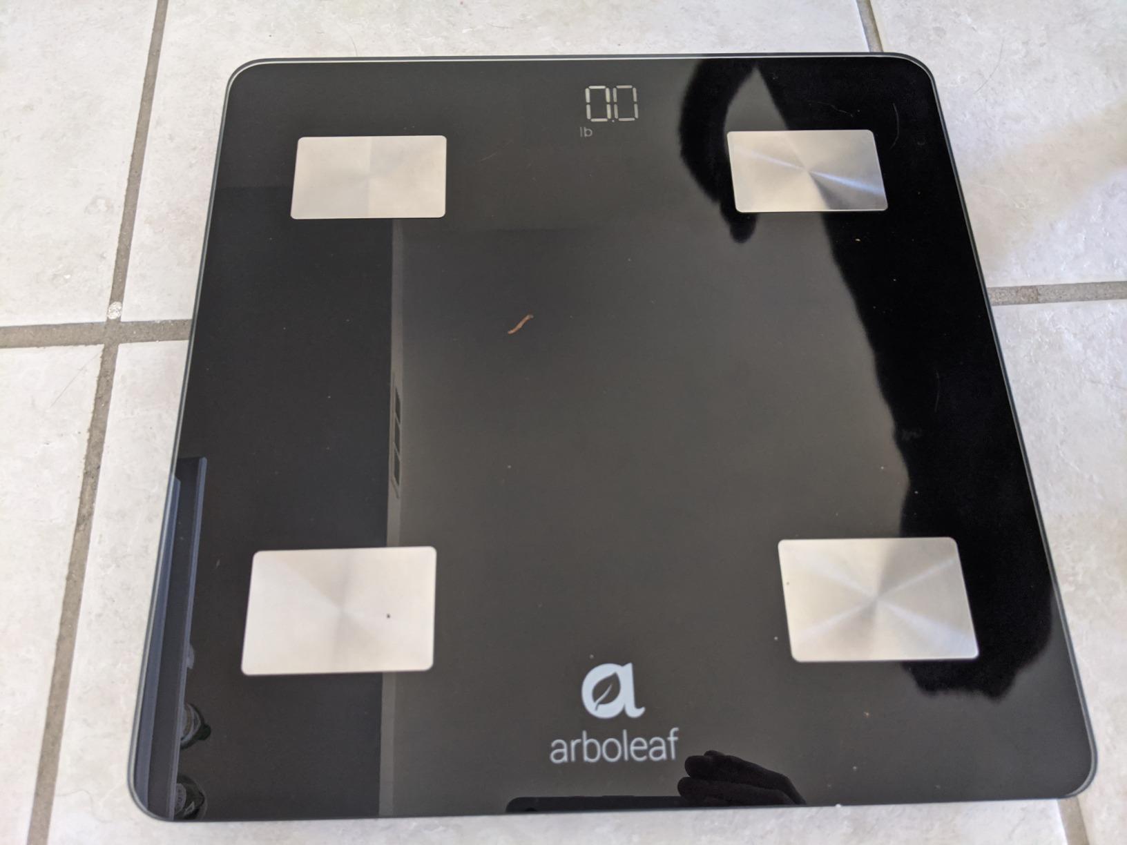 Arboleaf 8-Electrode Body Composition Scale with Handle Display, Black | Eye-level 5.3-inch Display, 50+ Body Metrics, Bluetooth App Sync, and 400 lb Capacity for Everyday Home Fitness Tracking customer photo 2