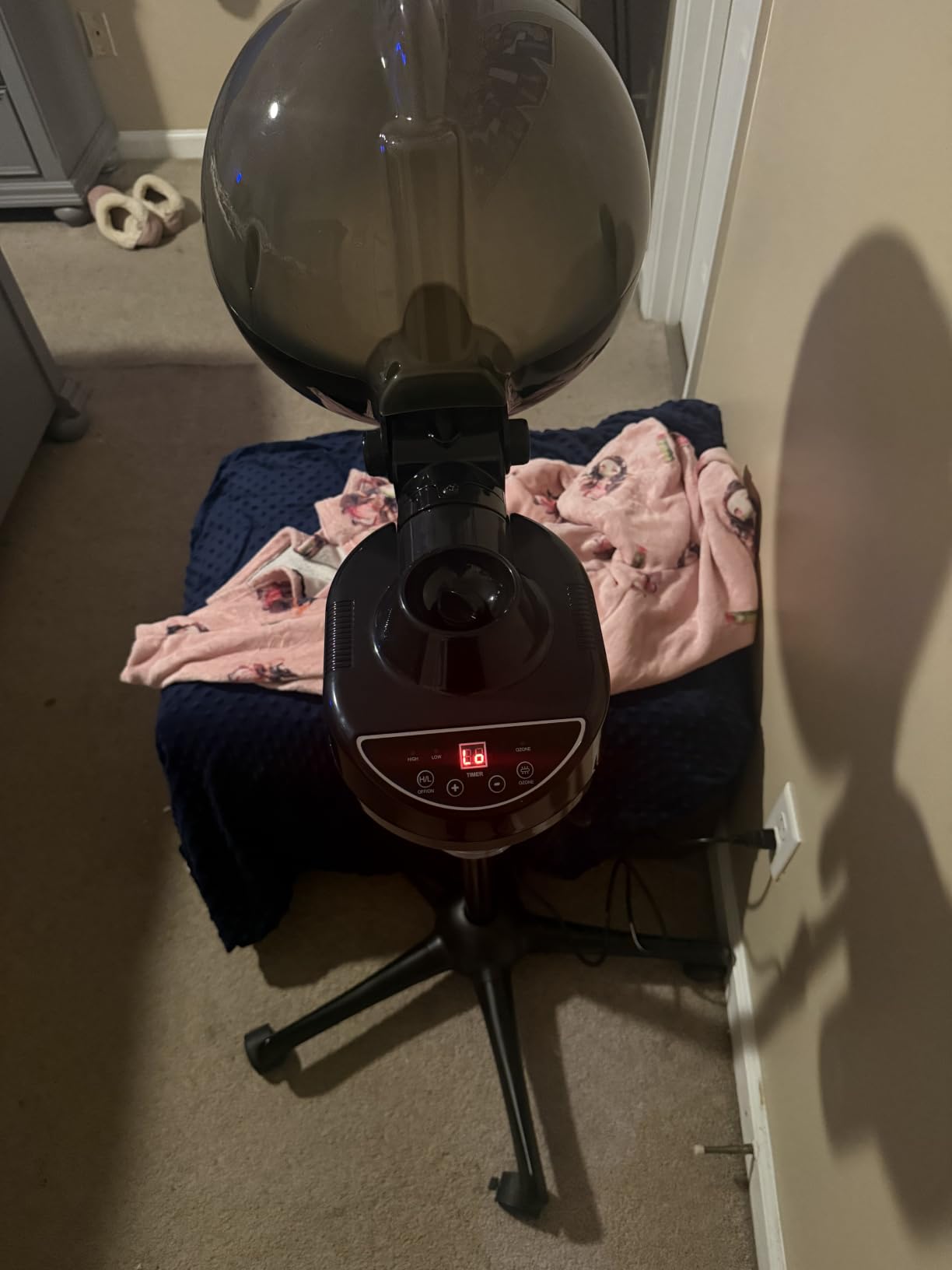 VEVOR Standing Hair Steamer for Deep Conditioning, Professional 11.81-inch Hooded Ionic Hair Steamer with 2 Modes, Height-Adjustable Hair Steamer with Timer, 5 Wheels (2 Lockable) for Home Salon Use customer photo 2