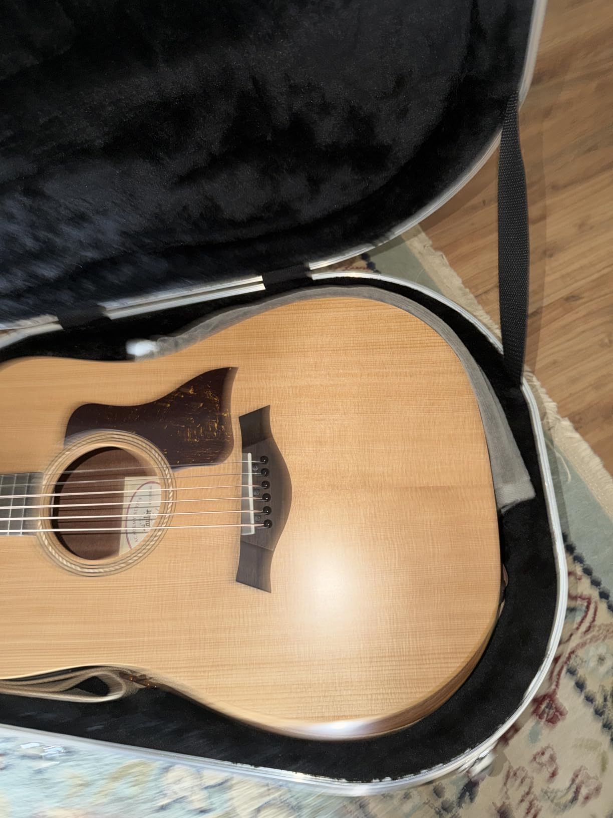 Gator Cases Legacy Series Lightweight Deluxe ABS Molded Case for Dreadnought Style Acoustic Guitars, (GC-DREAD) customer photo 2