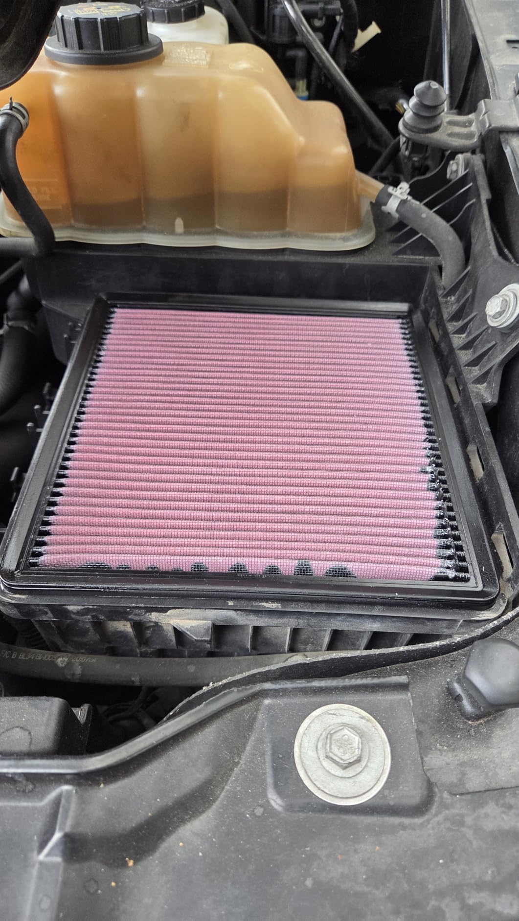 K&N High-Flow Original Lifetime Engine Air Filter: Increase Performance, Premium, Washable: Compatible with 2007-2026 FORD/LINCOLN: Expedition, F150, F250, F350, F450, F550, F560, Navigator, 33-2385 customer photo 2