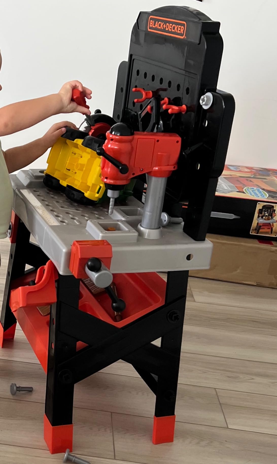 JAKKS Pacific Black+Decker Kids Workbench - Power Tools Workshop - Build Your Own Toy Tool Box - 75 Realistic Toy Tools and Accessories [Amazon Exclusive] customer photo 2