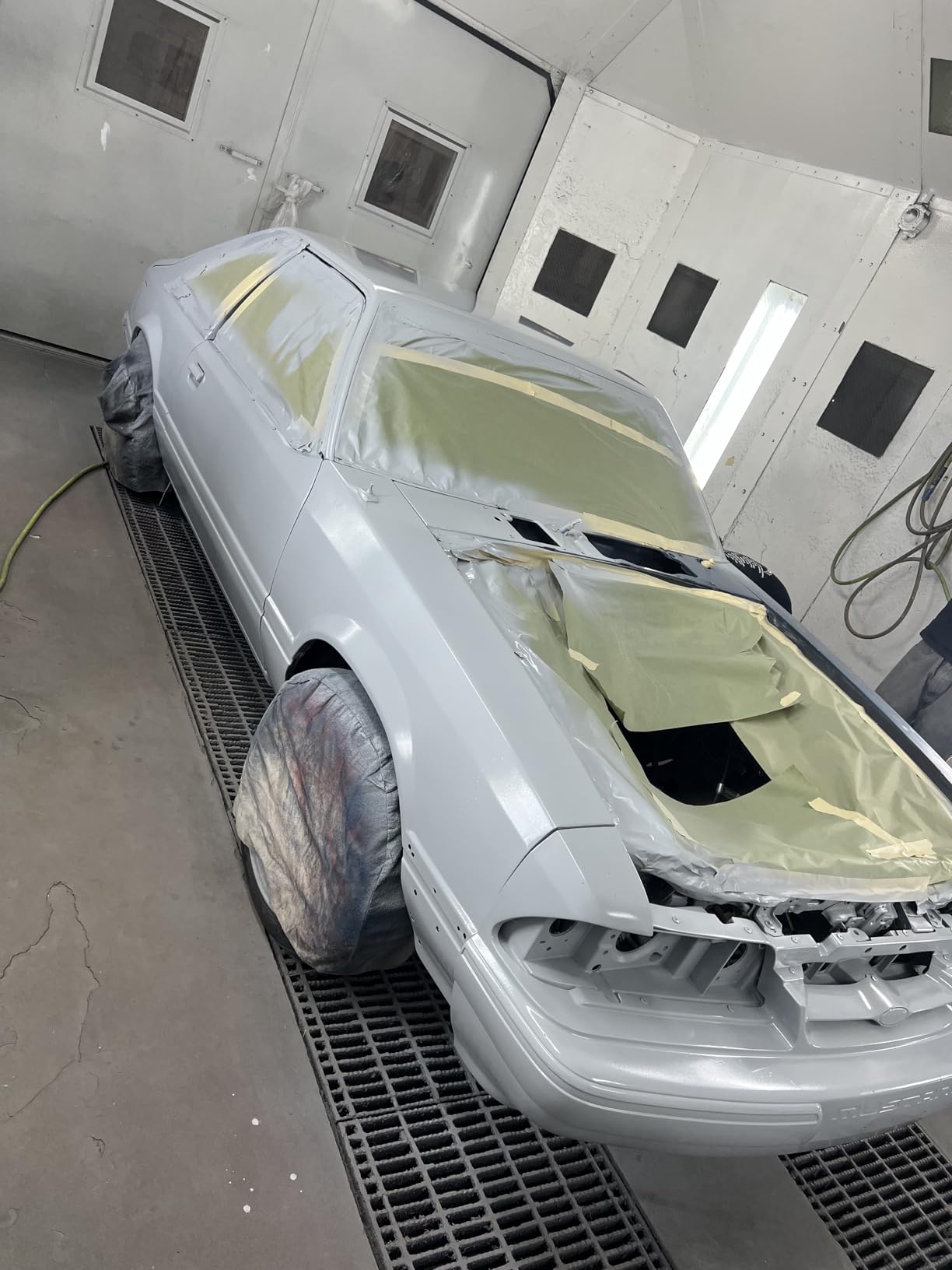 TCP Global® Brand Professional 1.3mm HVLP Spray Gun-gravity Feed-auto Paint Basecoat Clearcoat with Air Regulator (G6600-13) customer photo 1