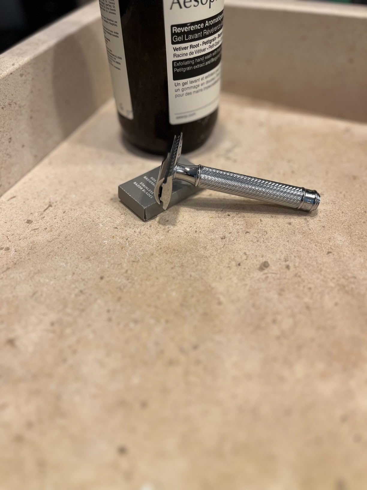 MÜHLE TRADITIONAL R89 Double Edge Safety Razor (Closed Comb) | Perfect for Everyday Use | Barbershop Quality Close Smooth Shave | Luxury Razor for Men customer photo 2